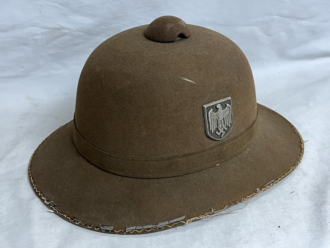 WWII German African Corps Pith Helmet (1 of 5)