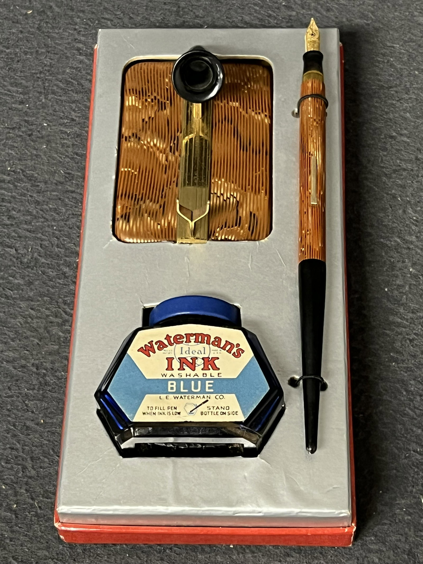 Vtg Watermans Fountain Pen Set w/ Box - Ink, Pen & Holder (1 of 3)