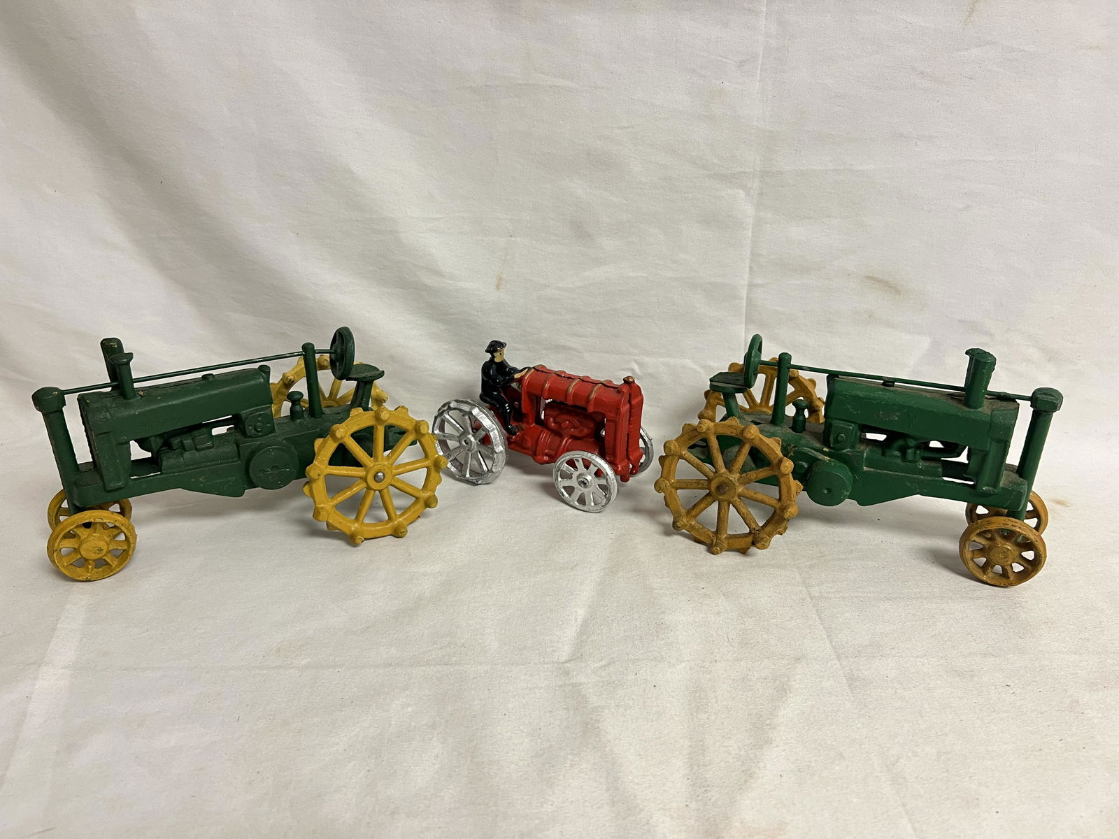 (3)Cast Iron Tractors (1 of 7)