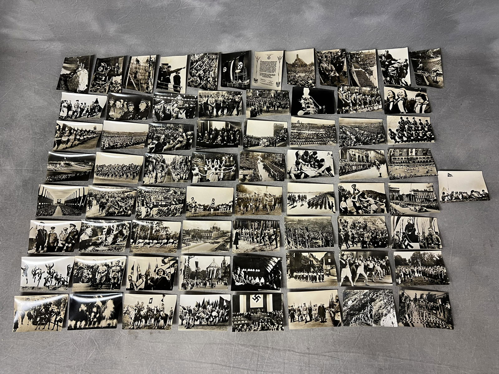 (67)German Militaria Cigarette Cards - WWII 1940 Die Wehrmacht Magazine, WWII Vinyl Album, Plate (1 of 6)