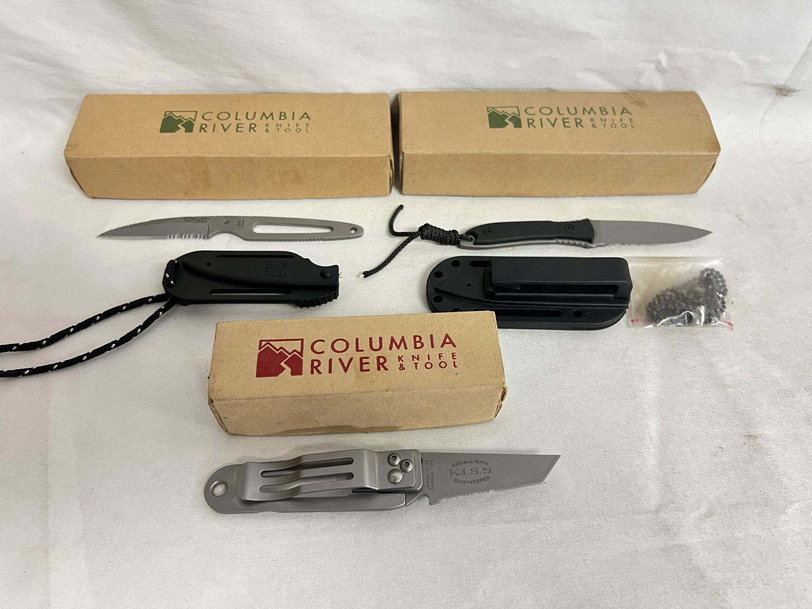 (3)CRKT Knives-Pocket, Carson Design,Other - Carson Design F4-12, 5510 Kiss Folding Pocket Knife (1 of 7)