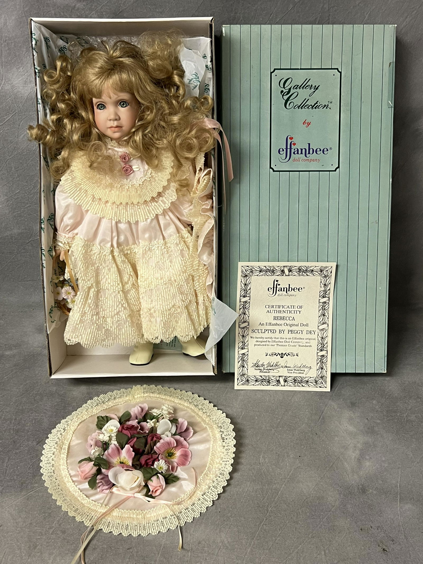 Effanbee Peggy Dey Porcelain Doll w/ Cert,Box: Effanbee Peggy Dey Porcelain Doll w/ Cert,Box