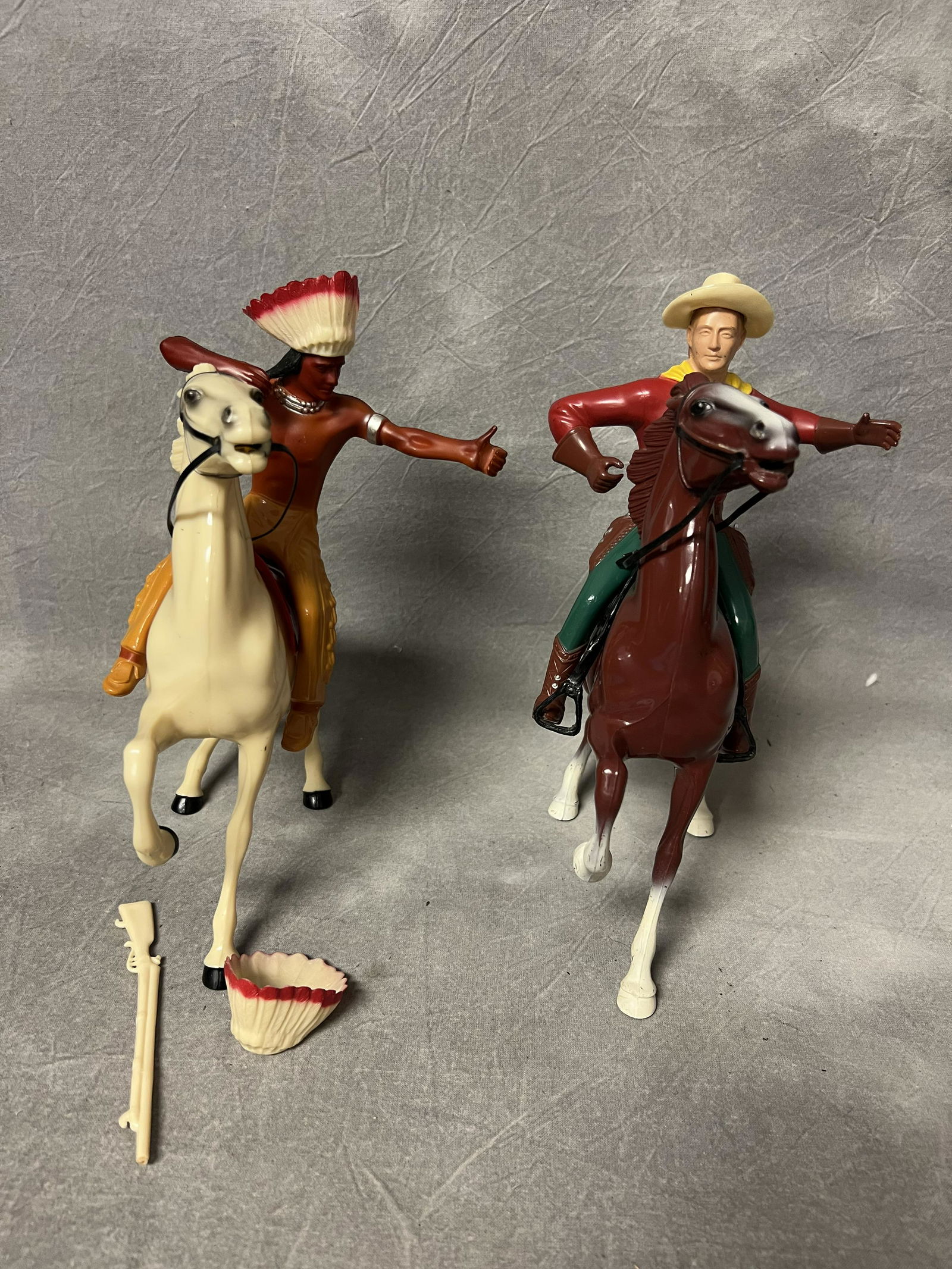 1950s Hartland Buffalo Bill & Brave Eagle - Vintage 800 Series - Buffalo Bill Mail Express w/ (1 of 7)