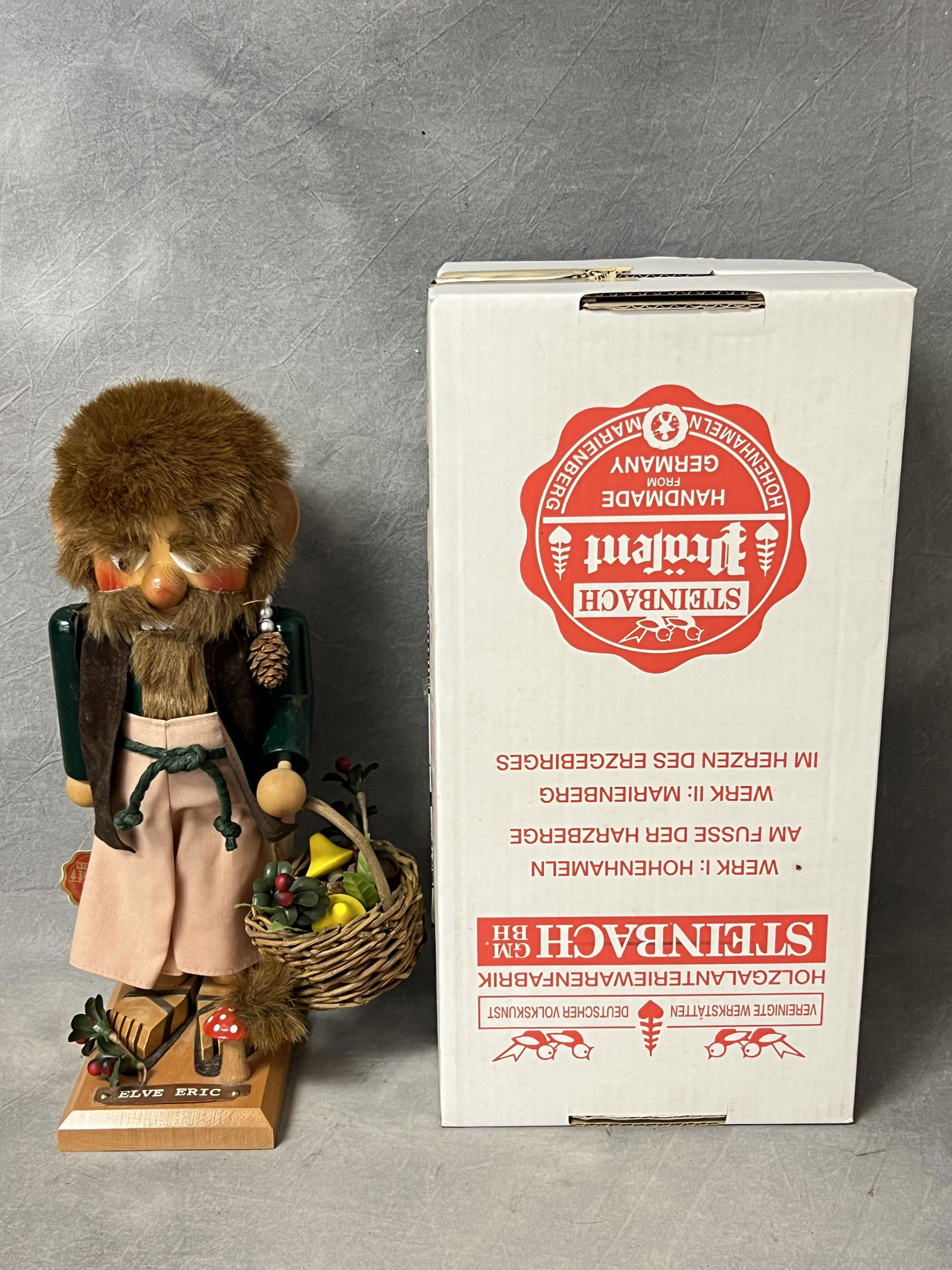 Steinbach Elve Eric Nutcracker w/ Box, 14.5'' Tall (1 of 4)