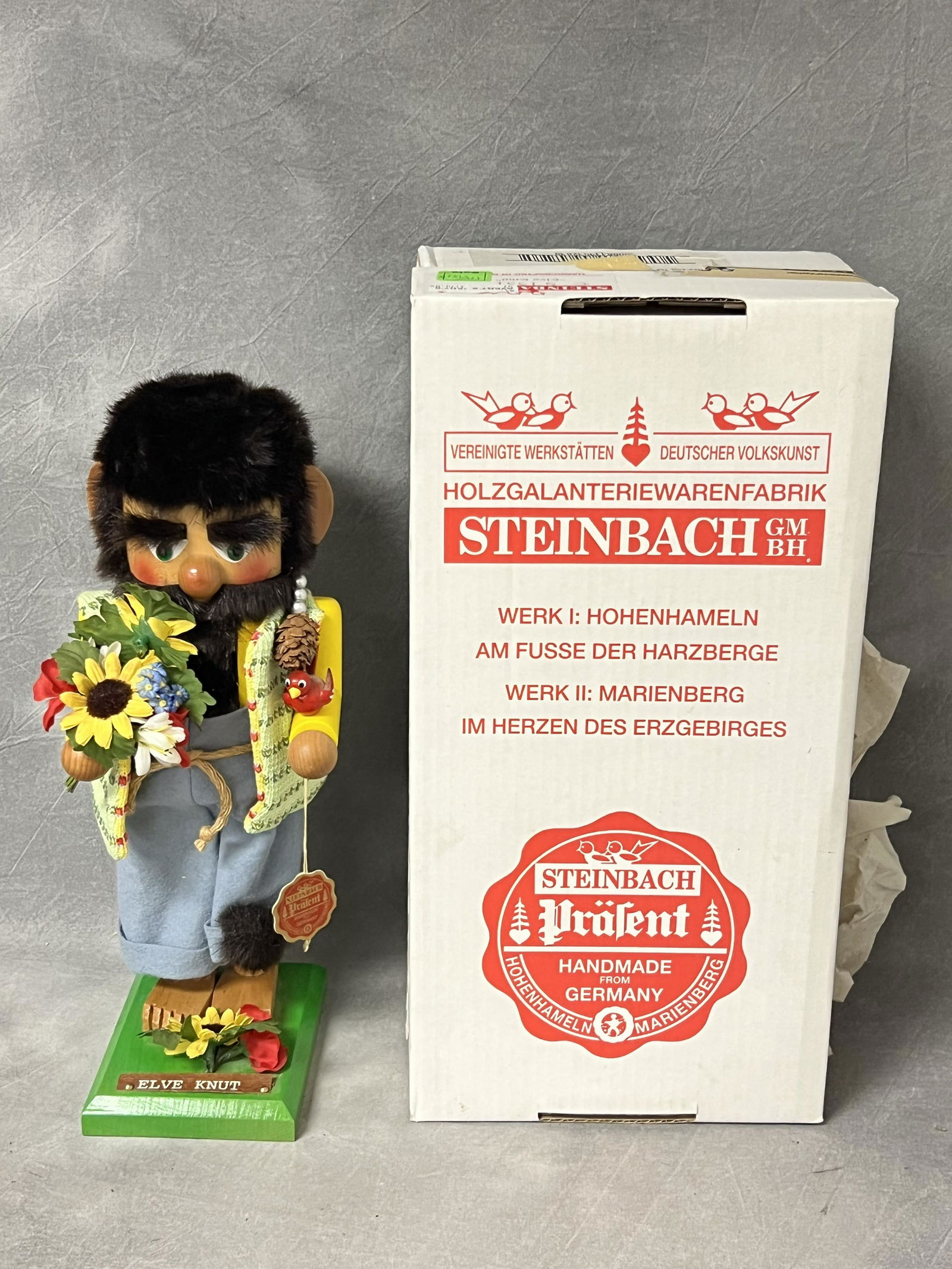 Steinbach Nutcracker Elve Knut Gardener,Box - 14.5'' Tall Elve Series , Original Box (1 of 4)