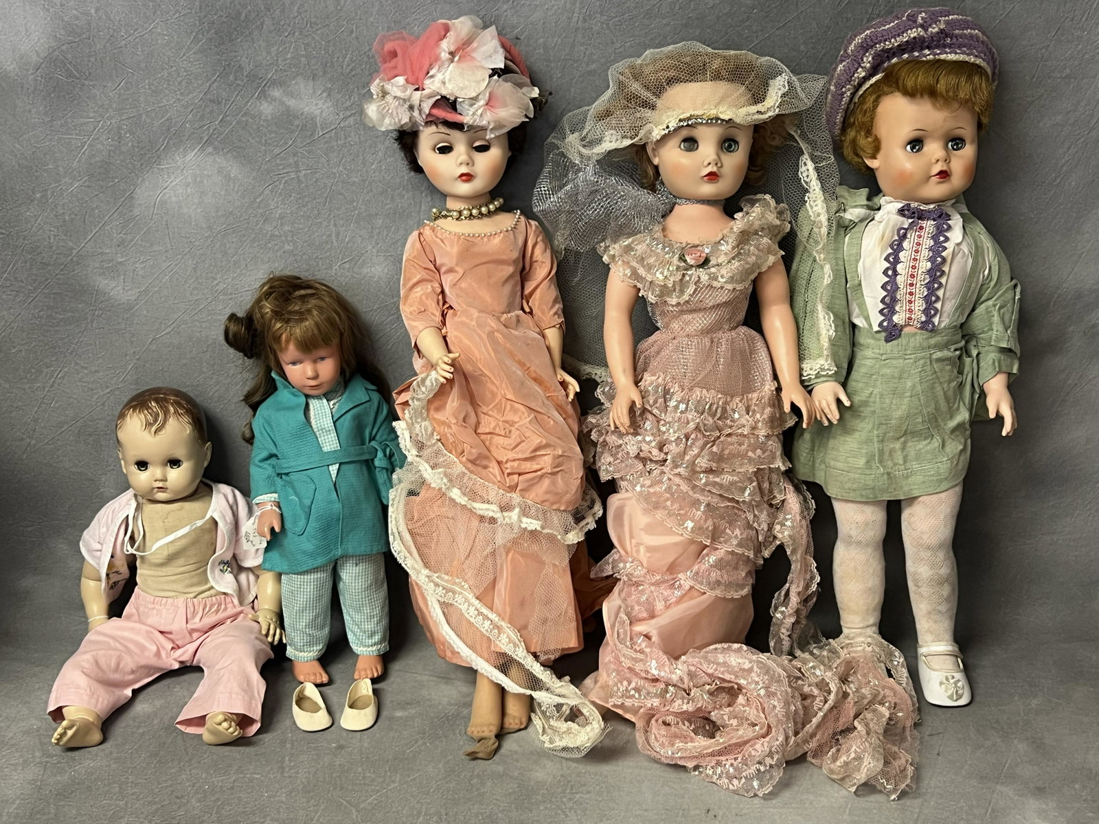 1950s/60s Dolls - Allied Eastern & Composite - 1960s Allied Eastern 554 & 255, (1)Unmarked Rubber: 1950s/60s Dolls - Allied Eastern & Composite - 1960s Allied Eastern 554 & 255, (1)Unmarked Rubber Dolls, 2 Composite - American Baby + T40