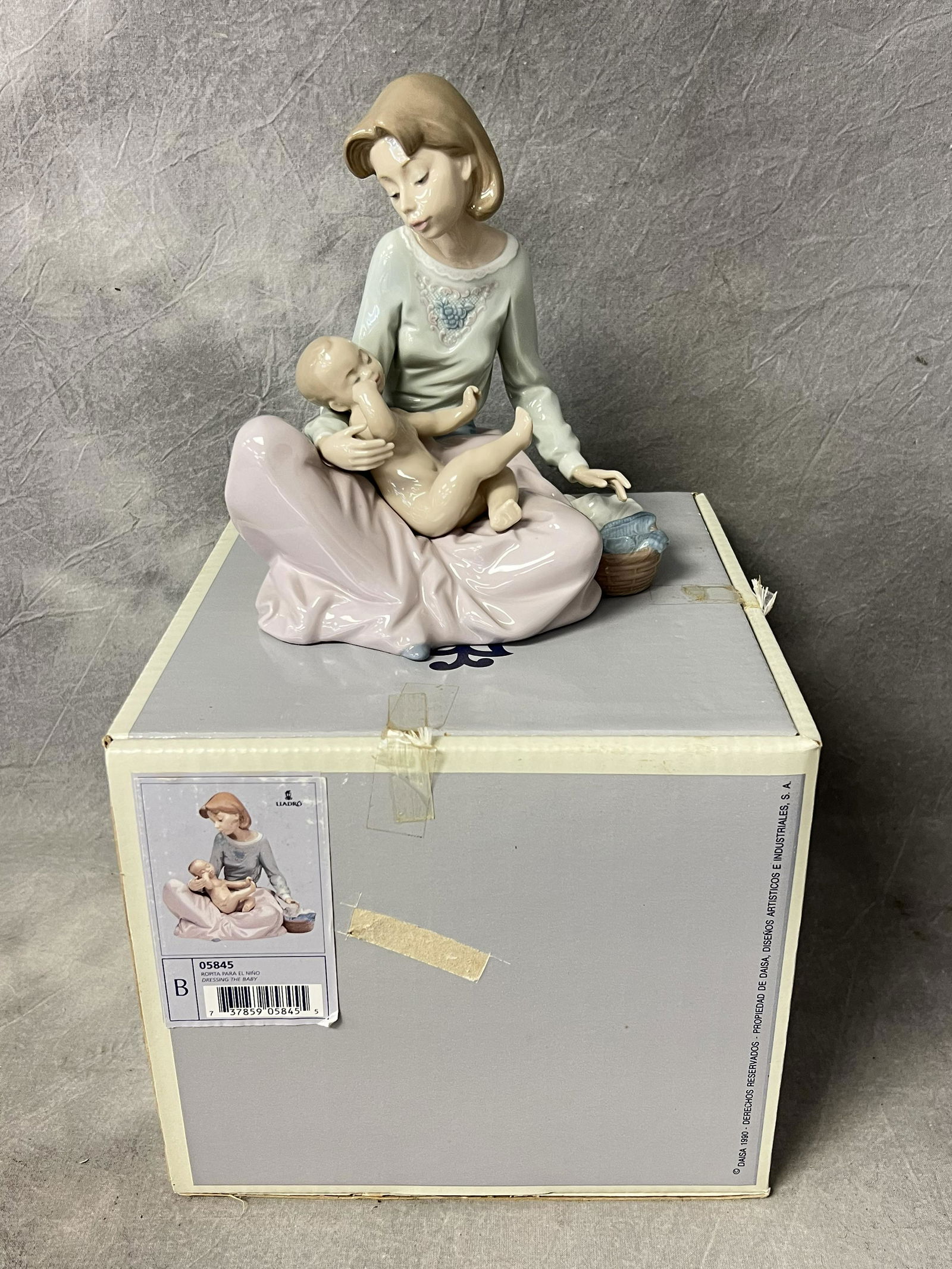 Lladro 'Dressing The Baby' #5845, Original Box - 6'' x 7.5'' (1 of 3)