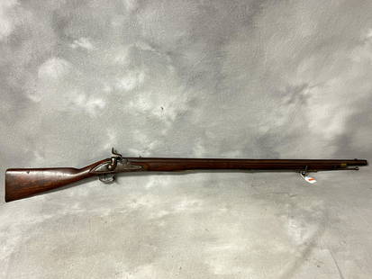 1800s British East India Co. Percussion Musket - Overall Good Condition, Converted to Percussion -: 1800s British East India Co. Percussion Musket - Overall Good Condition, Converted to Percussion - Lock Plate Marked ''Rampant Lion'' , Overall 54.5 Length, Barrel 38.5'' Length (PRE 1898 - DOJ Antiqu