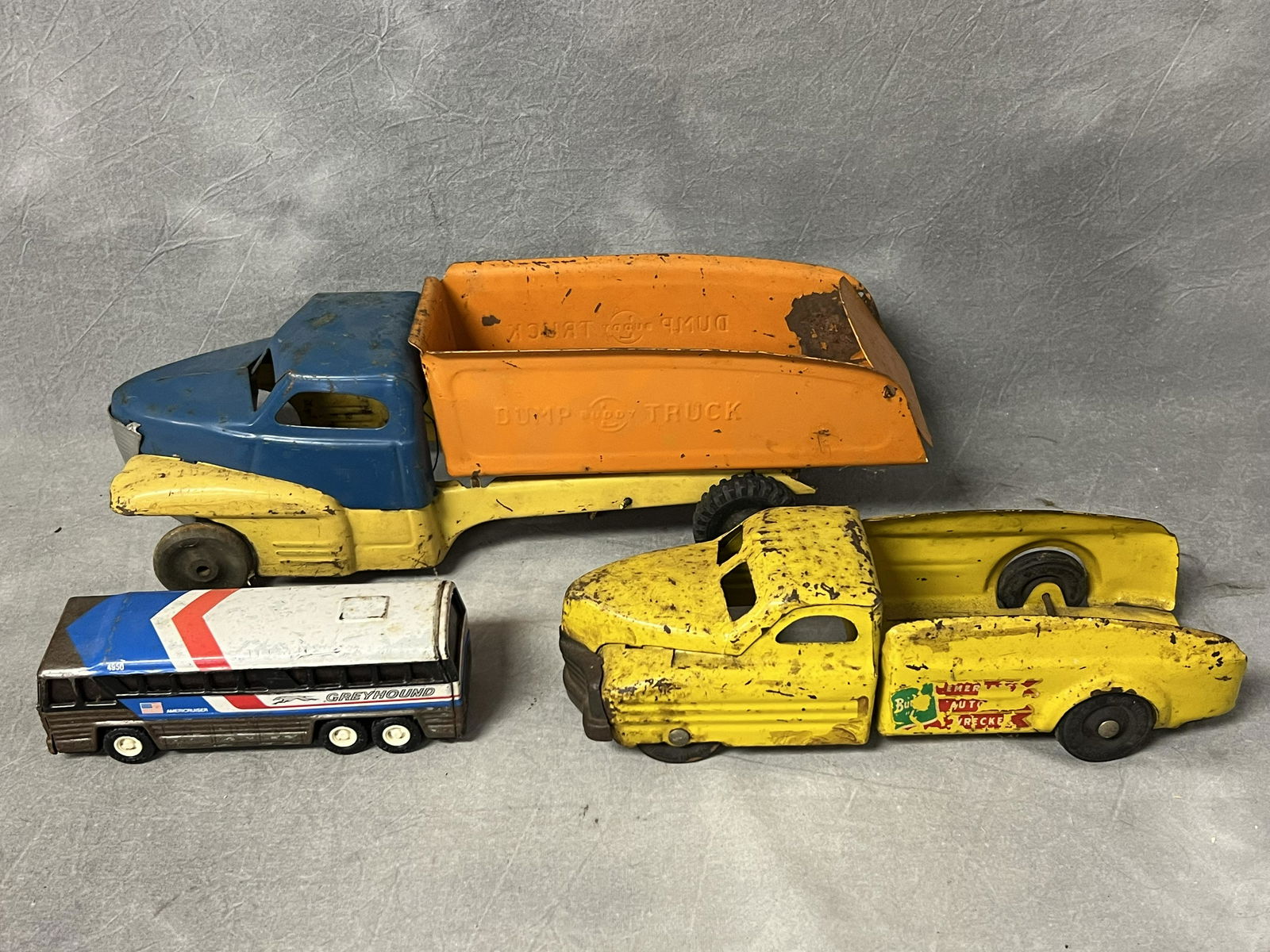 (3)Vtg Buddy L Tin/Pressed Steel Toy Trucks - Litho Toys - Emergency Auto Wrecker/Tow Truck, Dump (1 of 16)