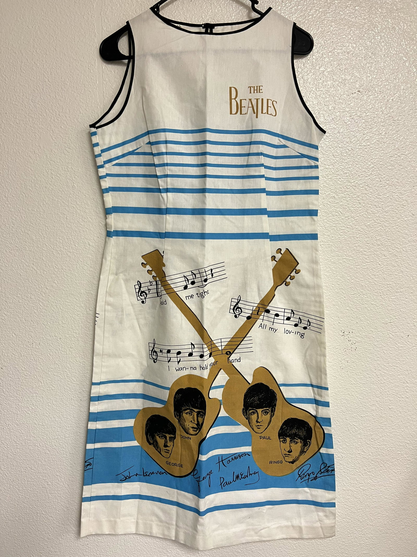 1960s The Beatles Cotton Fan Dress w/ Tag - 1964 Cotton A Line Sheath w/ Fab Fours Facimile: 1960s The Beatles Cotton Fan Dress w/ Tag - 1964 Cotton A Line Sheath w/ Fab Fours Facimile Autographs w/ Original Shop Tag Holland