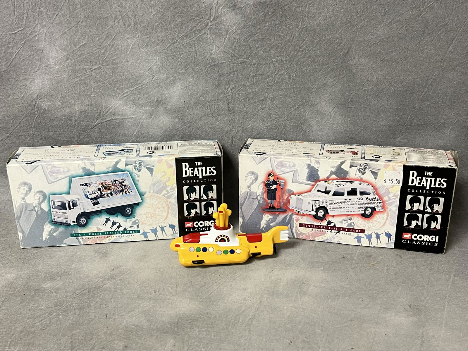 (3)Corgi ''Beatles'' DieCast Beatles Collection- (2)Sealed w/ Original Boxes - Newspaper Taxi + (1 of 7)