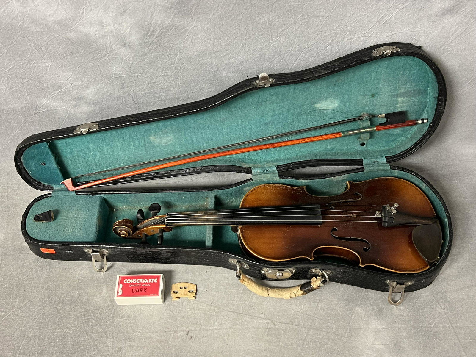 Vtg Antonius Stradivarious Type Violin,Bow + Case - Label Inside , Made in Czechoslovakia (1 of 12)