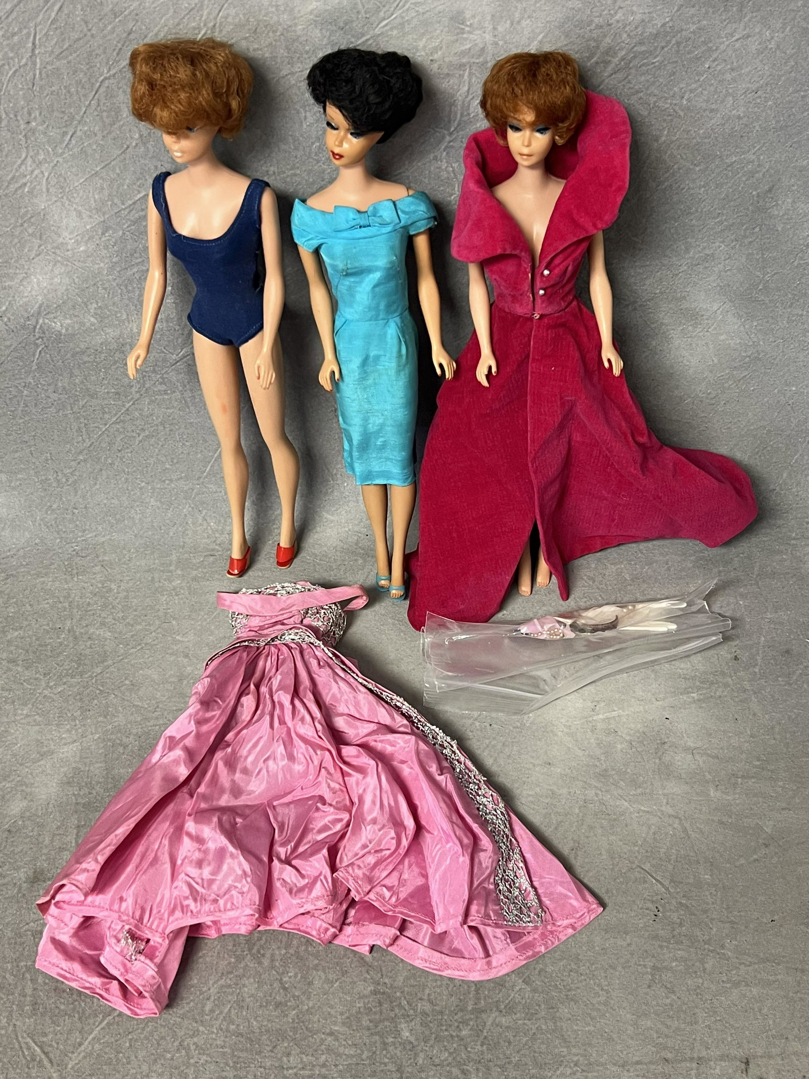 (3)1960s BubbleCut Barbies w/ Original Outfits - Sophisticated Lady Outfit, All w/ Shoes (1 of 5)