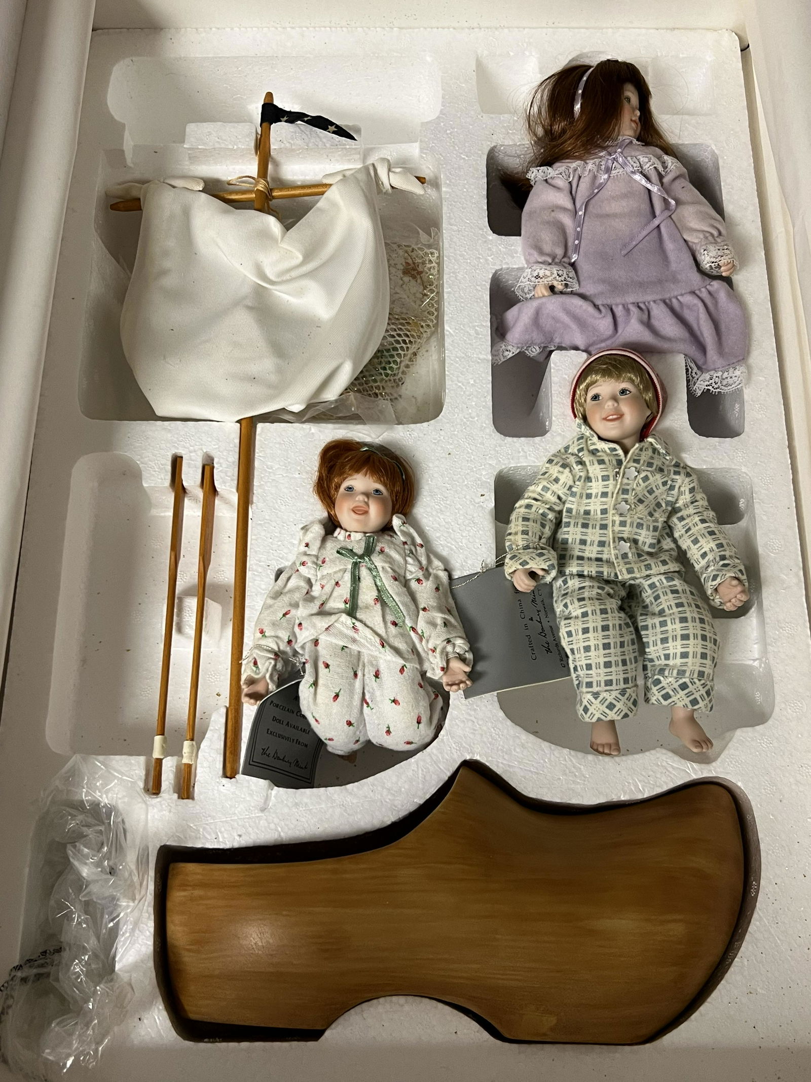 Danbury Mint Wynken,Blynken + Nod - Original Box,Tags,COA (1 of 6)