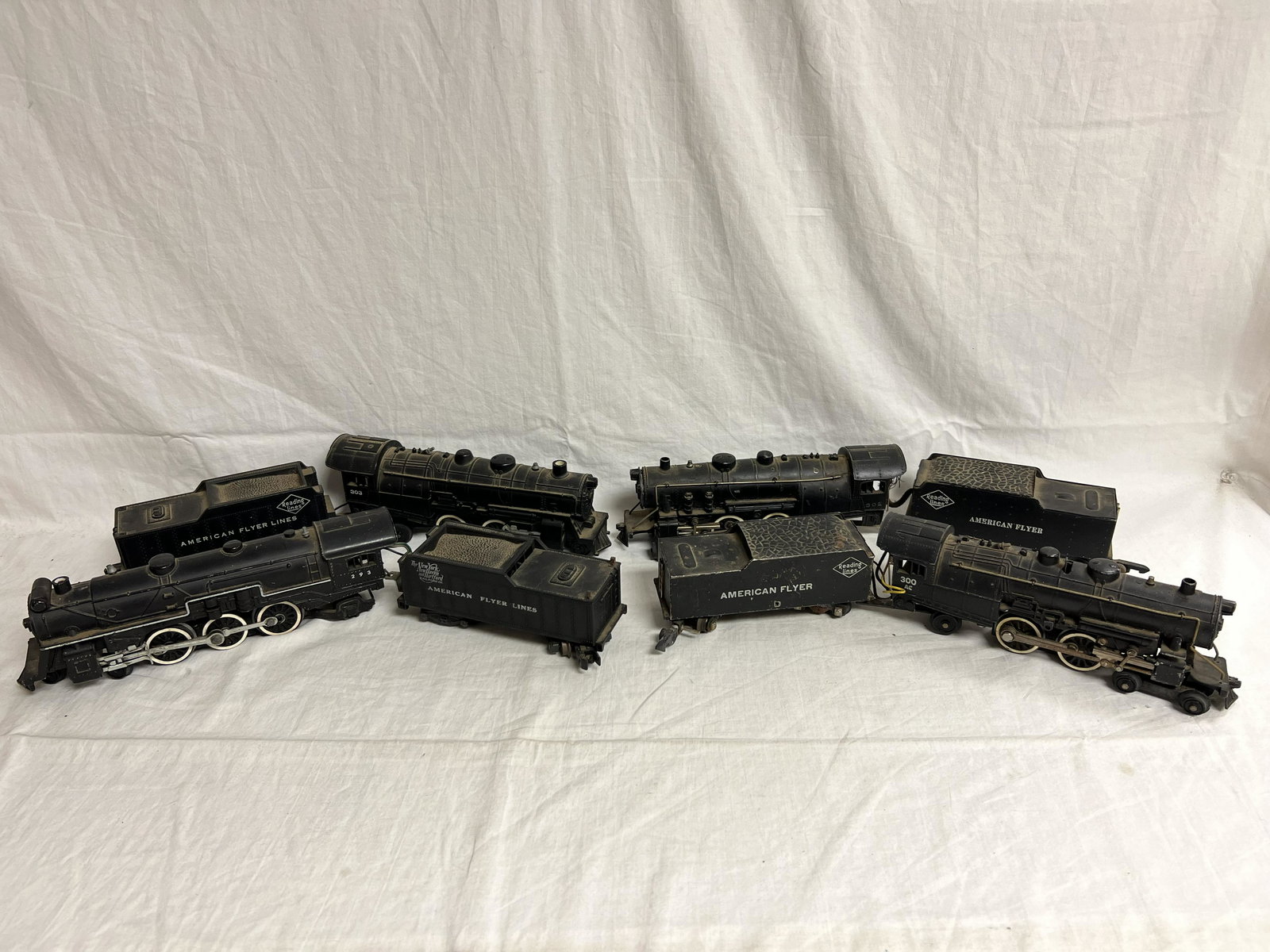 (4)Vtg Train Engines + Tenders - American Flyer #293, 300AC + 303, Reading Lines 302 (1 of 7)