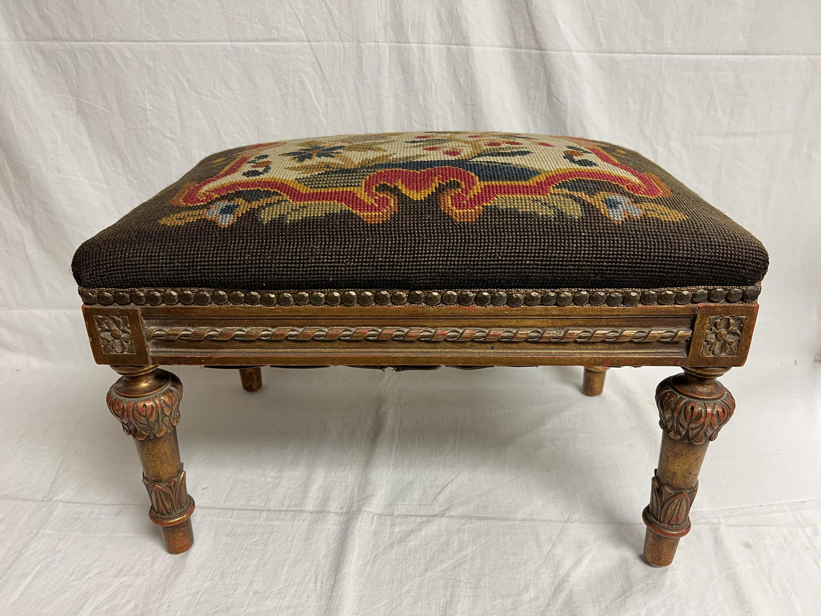Vtg Needlepoint Carved Wood Stool, 12'' x 19'' x 12'' (1 of 4)