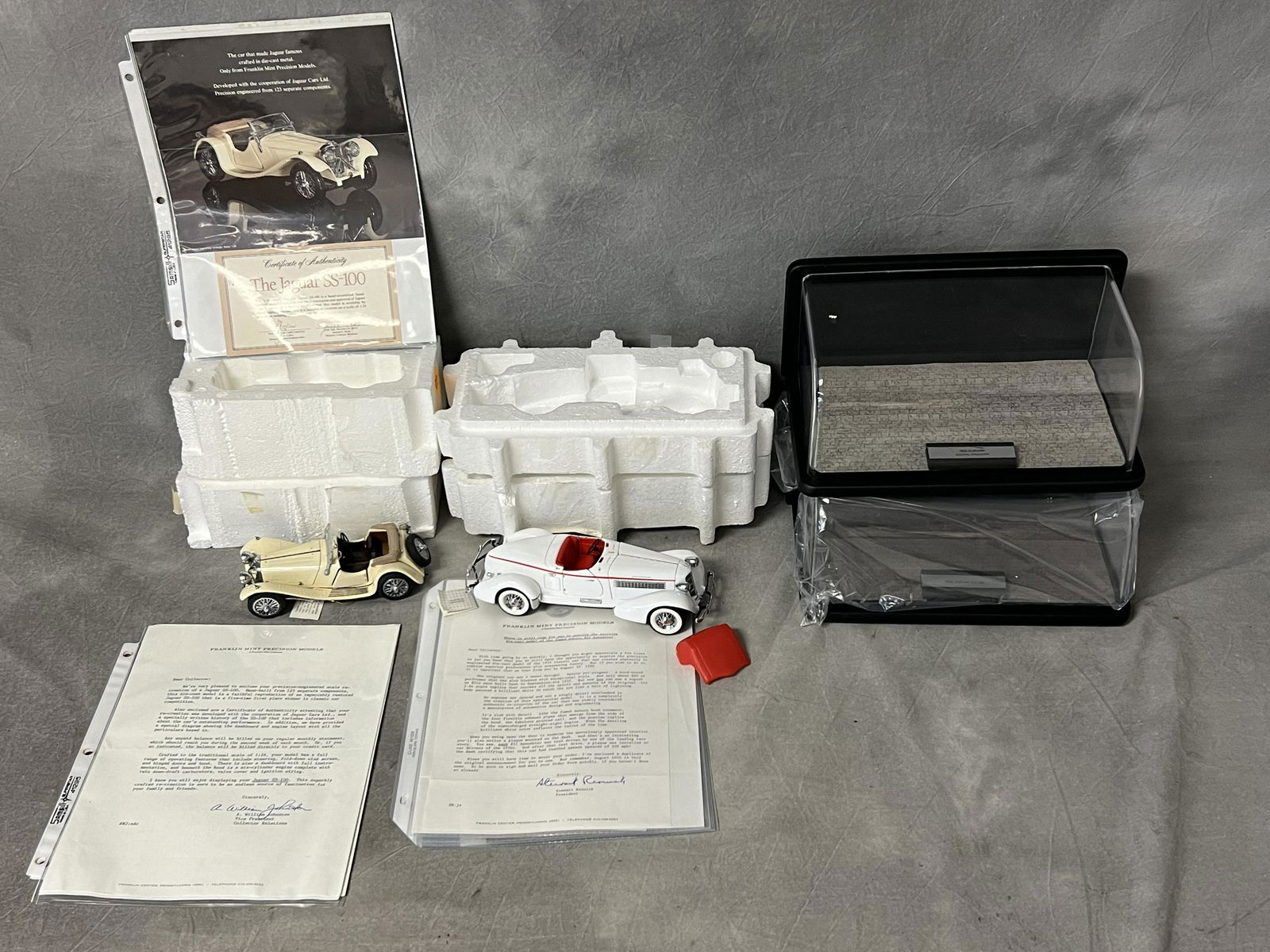 (2)Franklin Mint Diecast Cars w/ Cases - 1935 Auburn 851 Speedster (Missing Windshield) + 1938 (1 of 6)