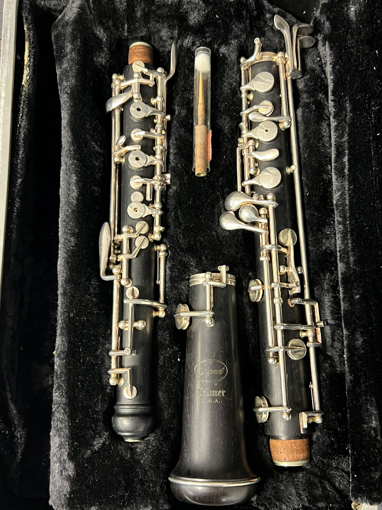 Selmer Signet Oboe w/ Hard Case - #M26000 (Used, Inspect, See Photos) (1 of 7)