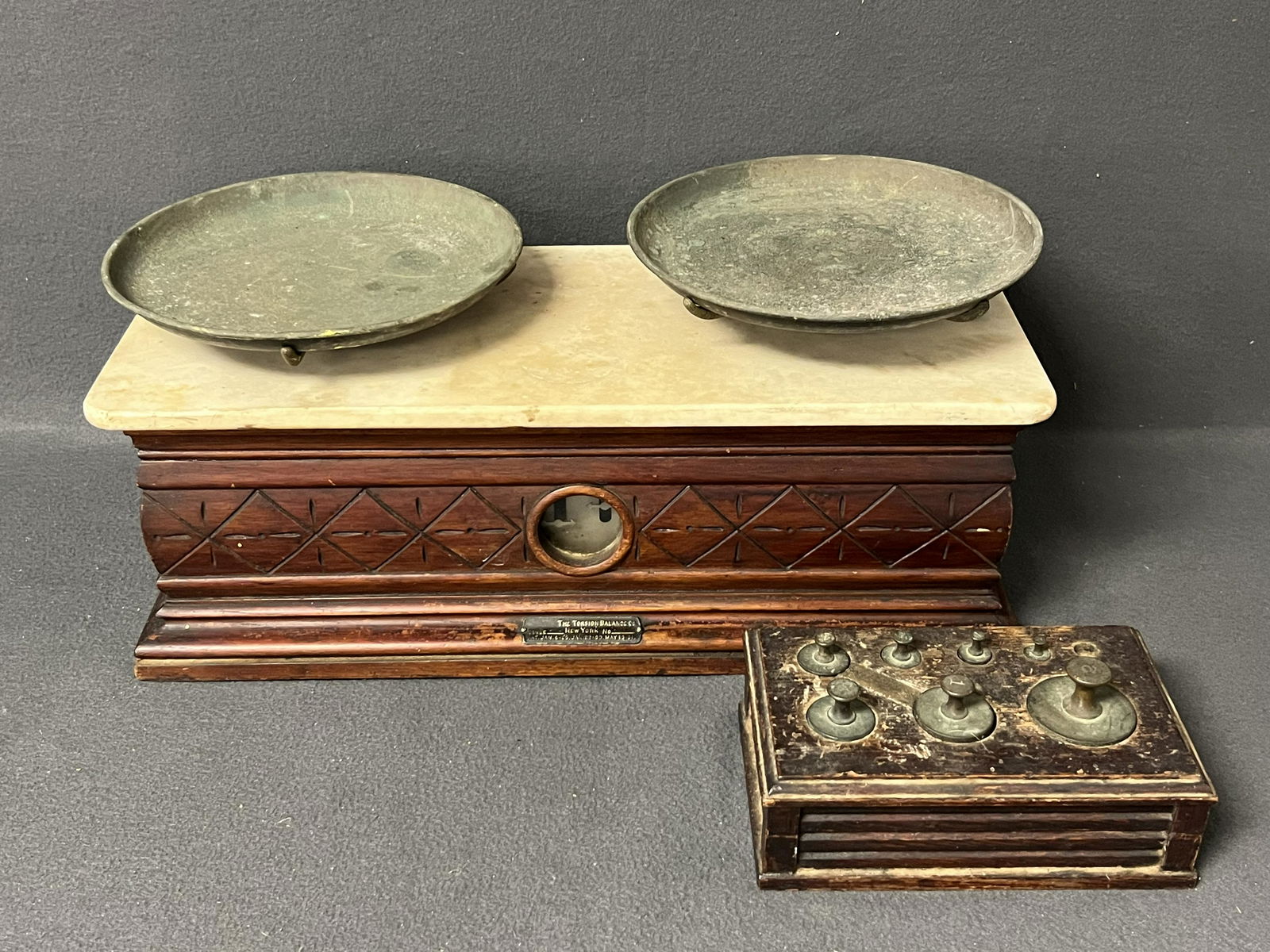 Atq Torison Apothecary Balance Scale w/ Weights - Carved Wood Case w/ Marble Top 20'' x 8.75'' x 7'' (1 of 10)