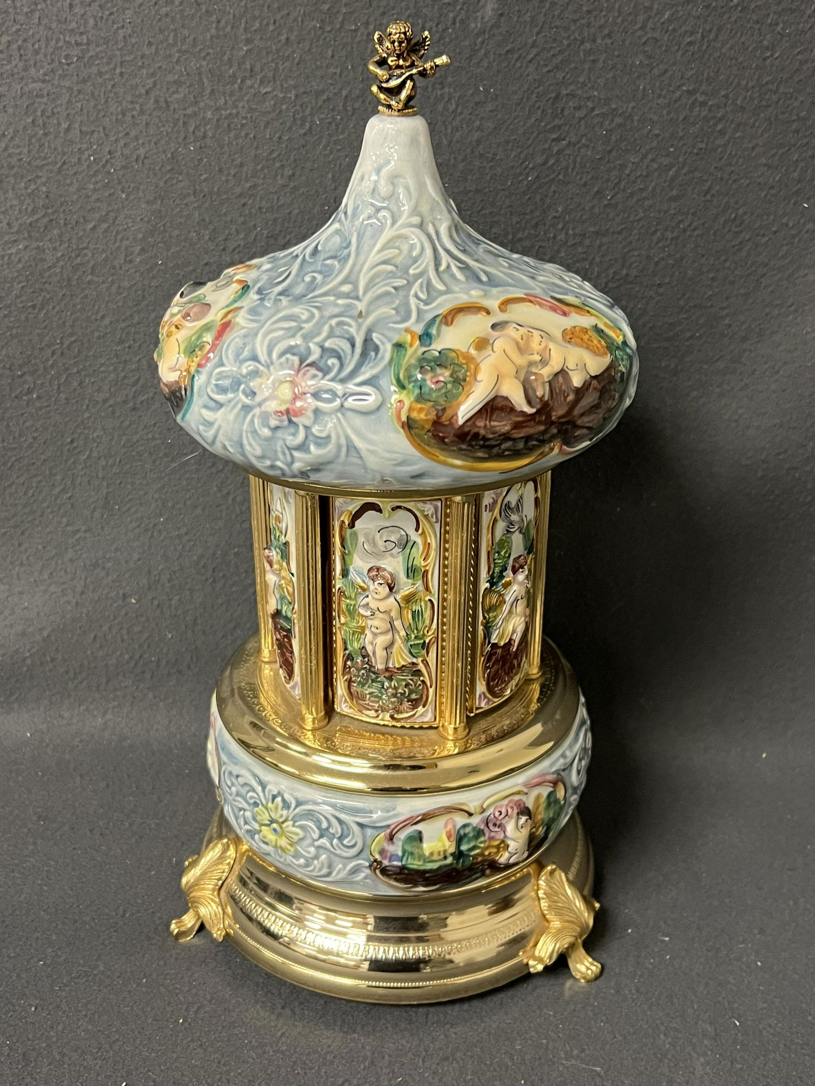 Italian Cherub Lipstick /Cigarette Musical Carousel- Reuge Gold Leaf Italian Capodimonte Musical (1 of 7)