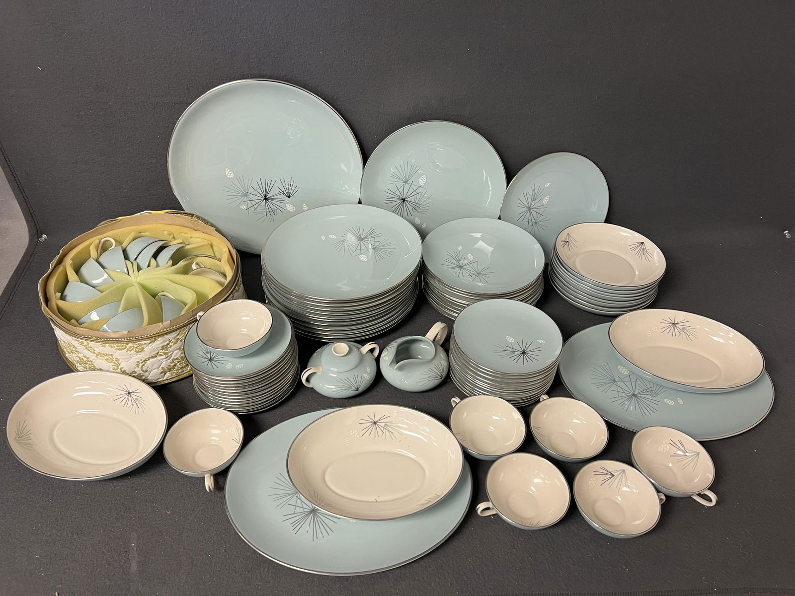 85pcs MCM Franciscan China 'Silver Pine' - Set for 12 - (12)Dinner , Salad & Bread / Dessert Plates, (1 of 9)