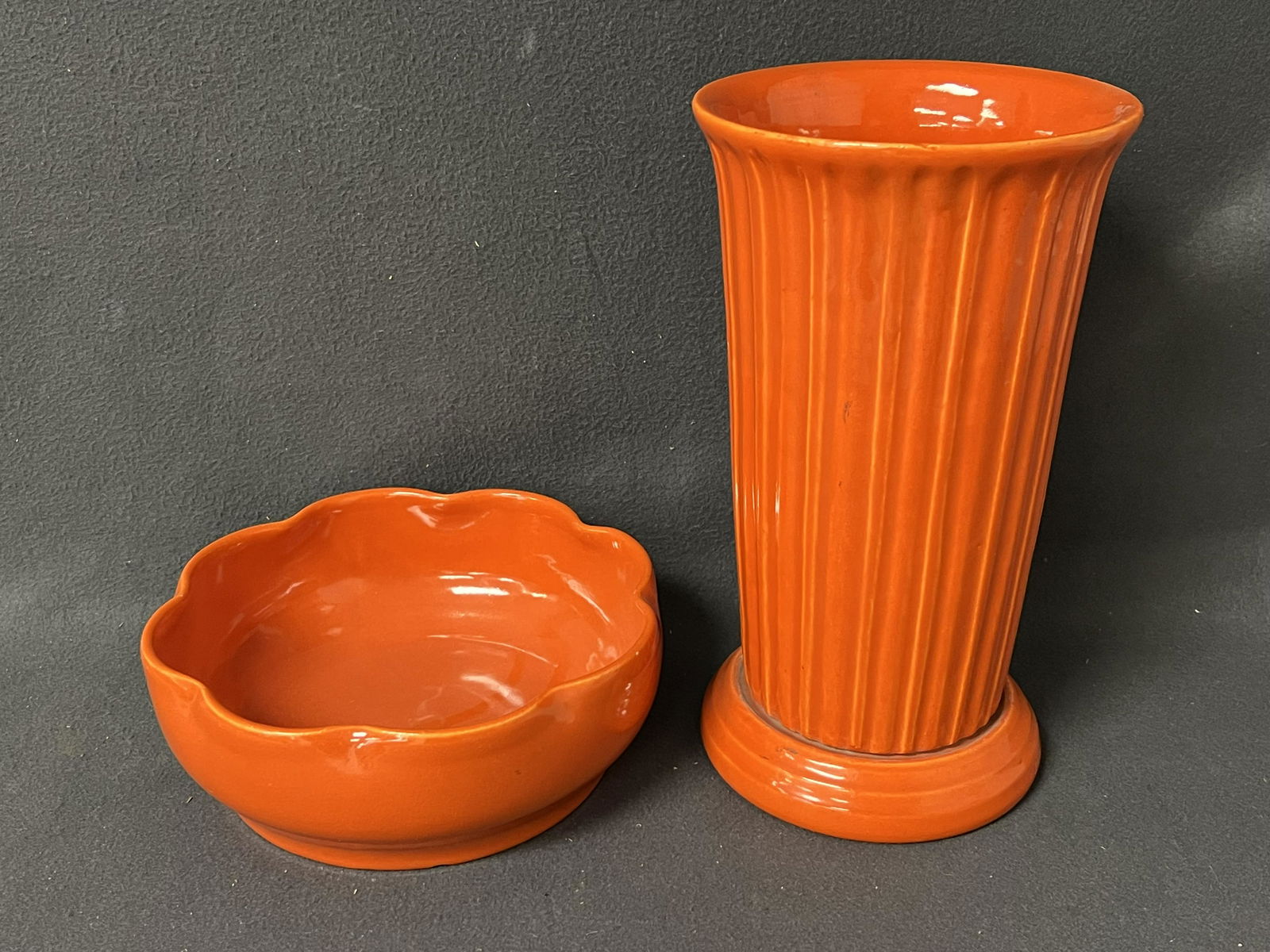 2pc Vtg Garden City Pottery - Umbrella Stand 7.5'' x 13'' + Ruffle Edge Bowl 10'' x 4'' (1 of 4)
