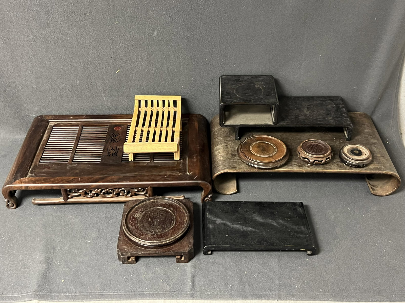 Lot Atq/ Vtg Asian Wood Stands,More - Various Sizes Largest 20'' x 13.35'' , Smallest 3.25'' x 1'' (1 of 6)