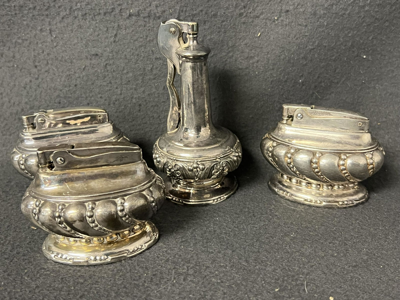 (4)Ronson Silverplated Table Lighters (1 of 5)