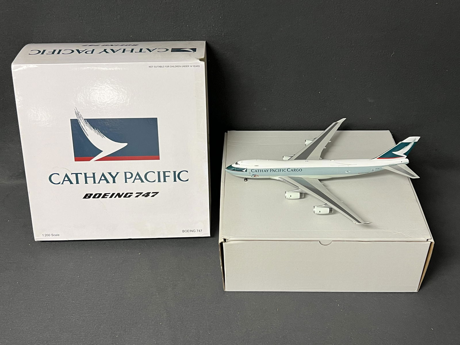 Jc Wings Diecast Cathay Pacific Cargo Model Boeing 747 1 200 Model