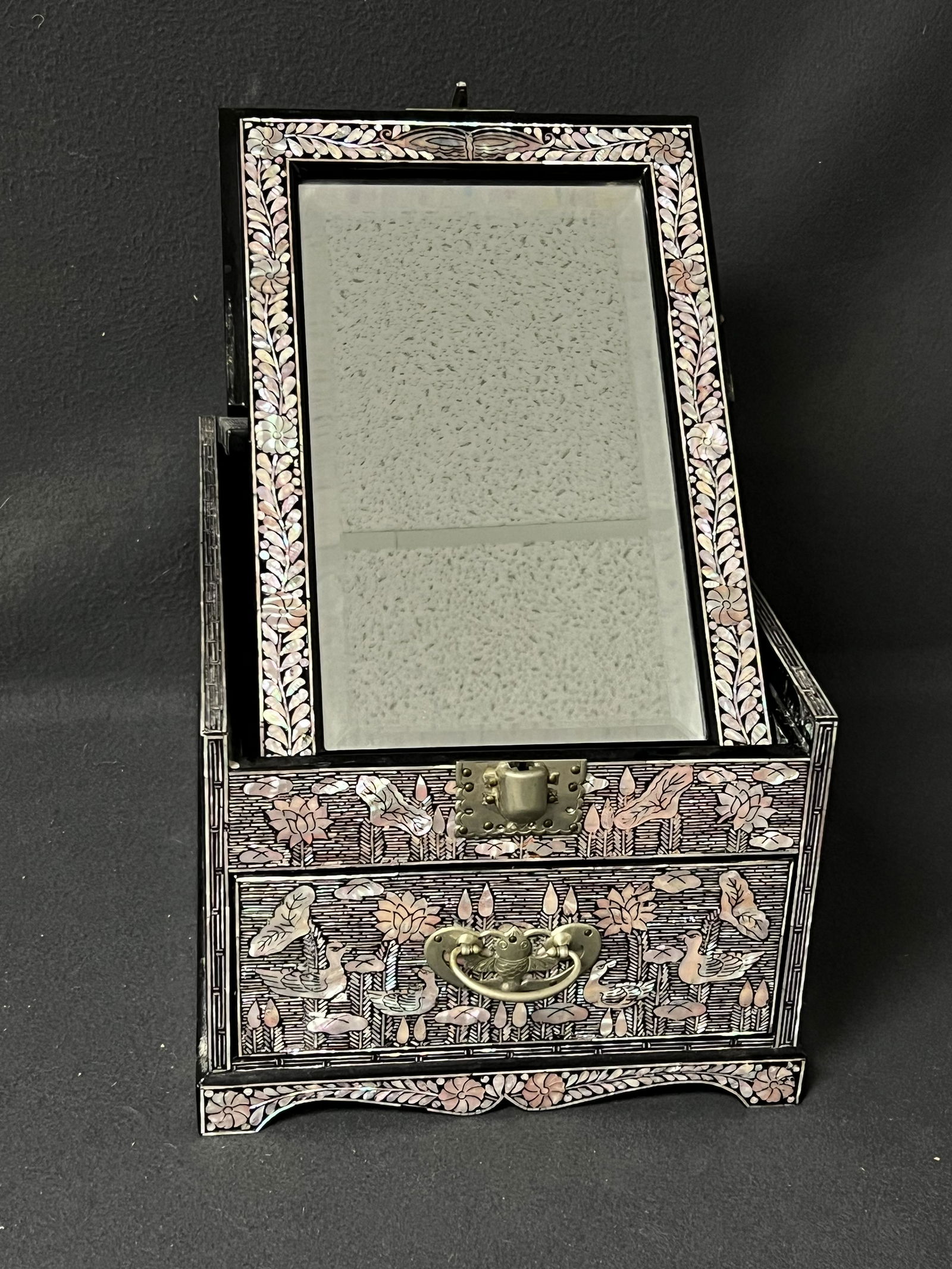 Chinese Abalone Traveling Vanity Mirrored Box- Vanity Box w/ Pop-Up Beveled Mirror, (1)Drawer -: Chinese Abalone Traveling Vanity Mirrored Box- Vanity Box w/ Pop-Up Beveled Mirror, (1)Drawer - 13.5'' x 9.5'' x 7''