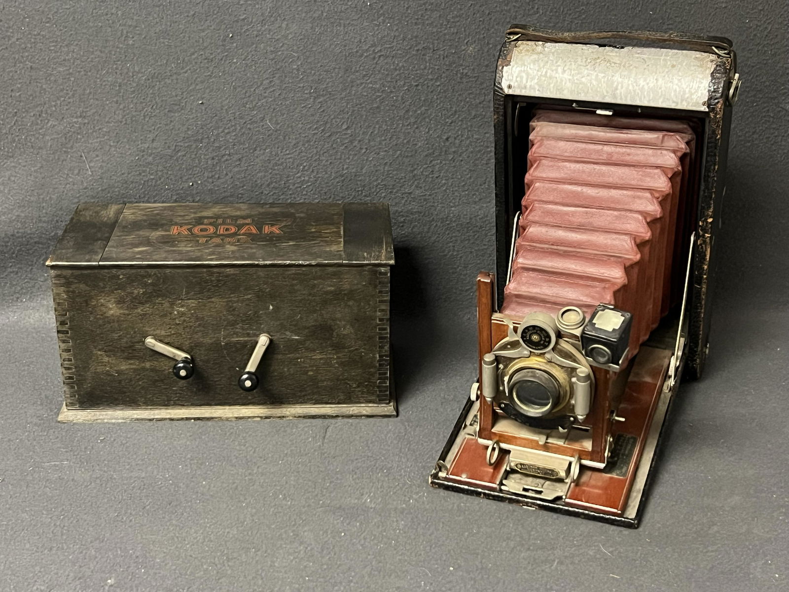 Atq Eastman Kodak No.4 Camera, Film Tank - (UNTESTED) (1 of 10)