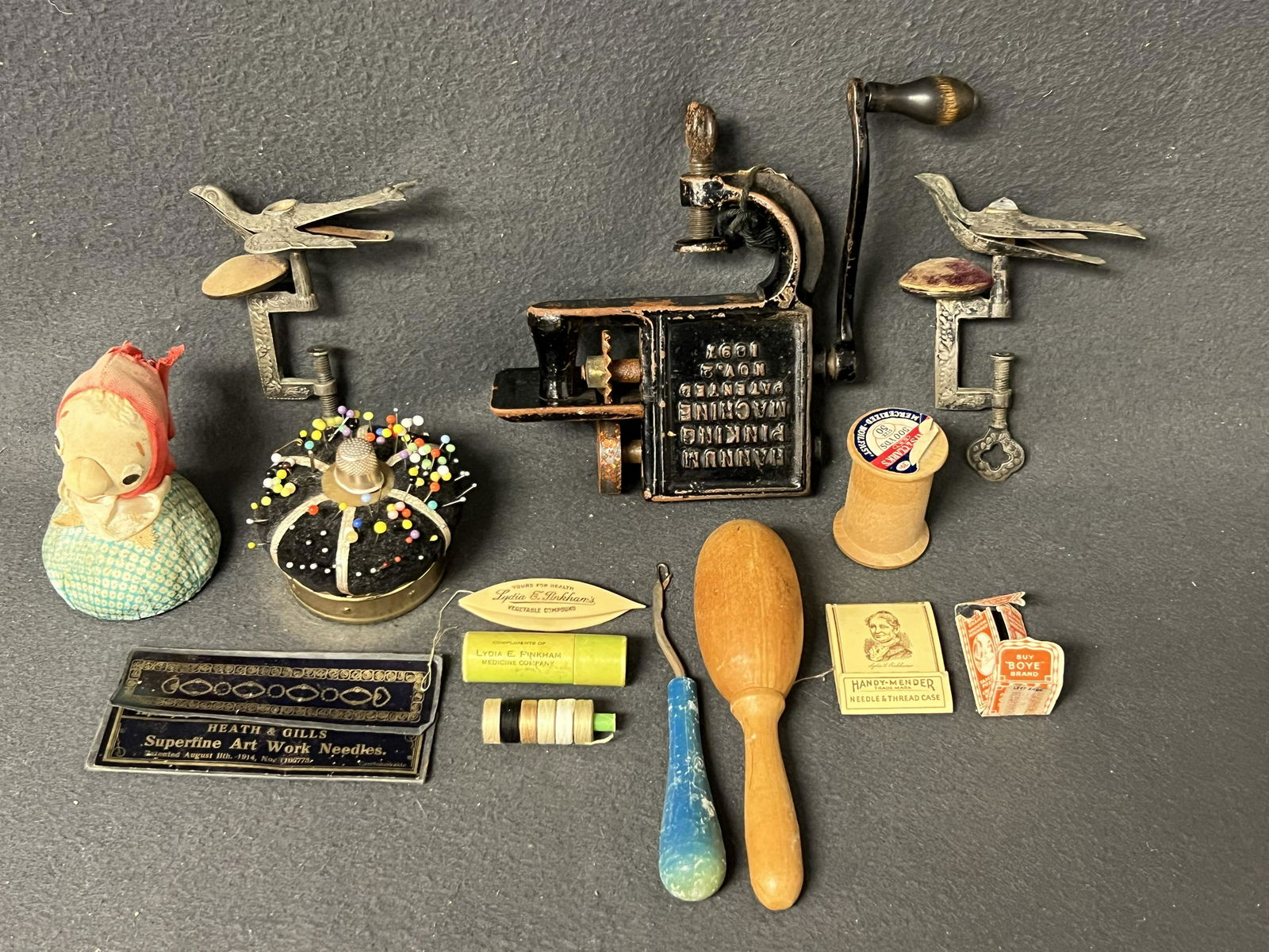 Victorian/ Atq Sewing Birds, Hannum Pinking,More- (2)1850s Era Sewing Birds, Early 1900s Hannum (1 of 7)