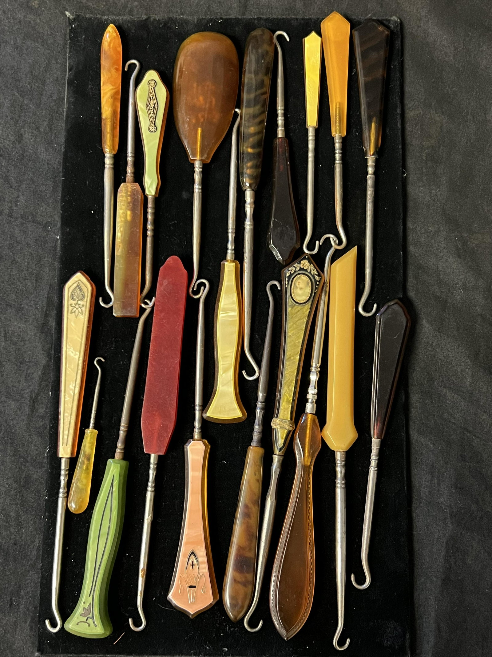 Victorian / Atq Bakelite Button Hooks - (1)Amber Shoe Horn, Asst Shoe, Corset Button Hooks, (1 of 4)