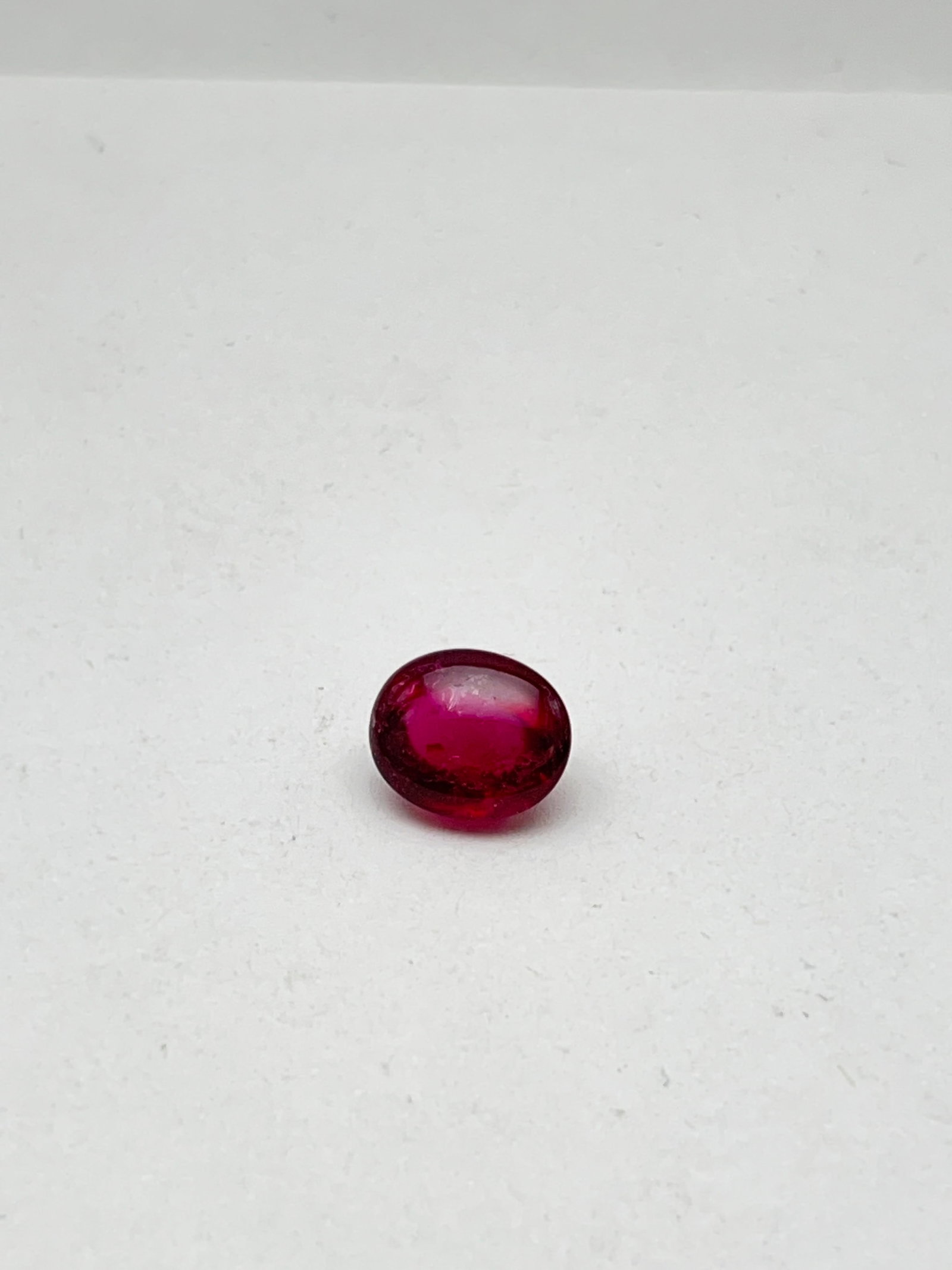 7.98ct Rubelite Tourmaline Oval Cabochon Cut - From Jeweler Estate: 7.98ct Rubelite Tourmaline Oval Cabochon Cut - From Jeweler Estate