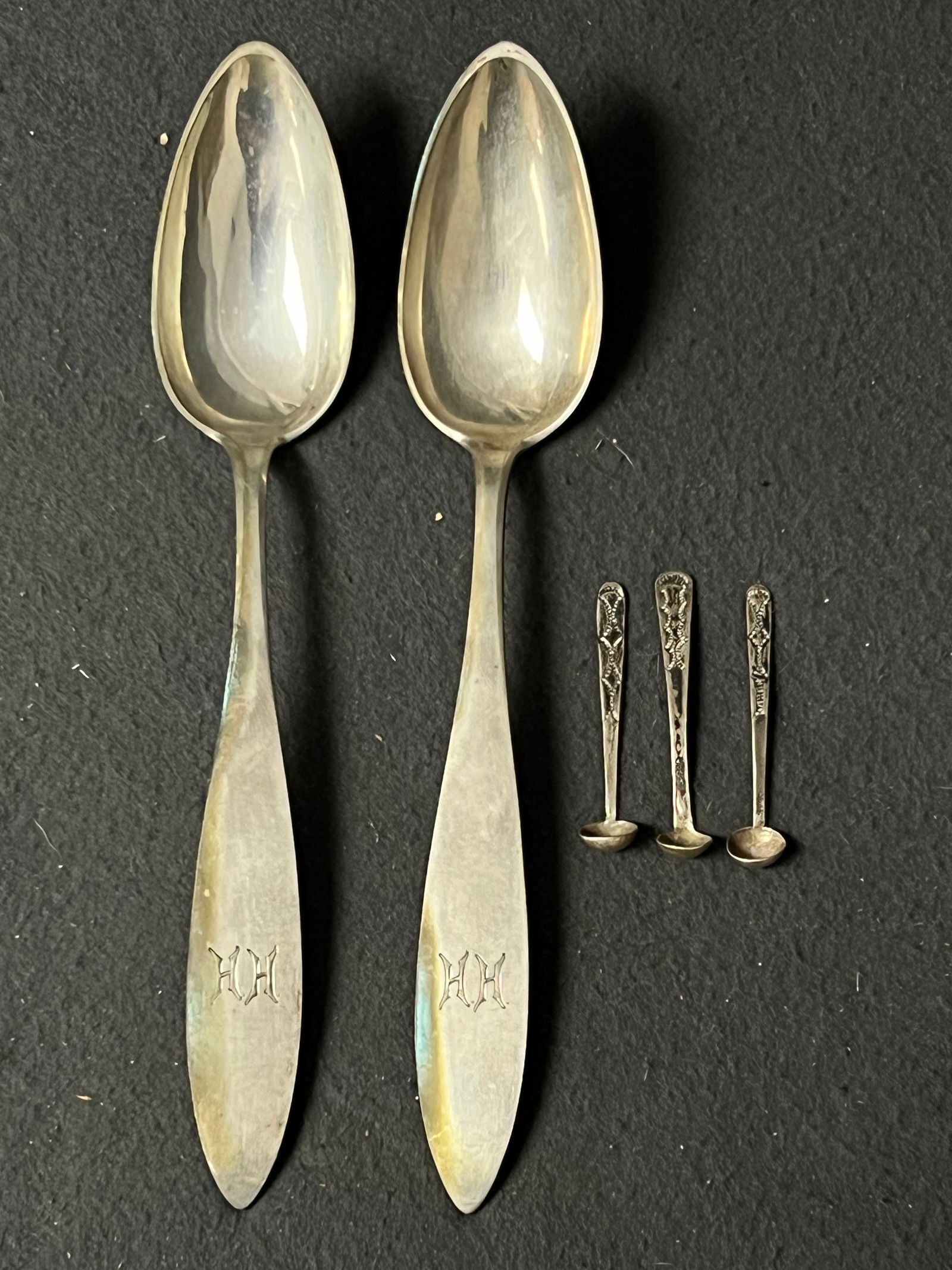 (2)1907 .800 Silver Serving & Salt Spoons - 8.25'' L + (3)Salt Spoons (1 of 1)