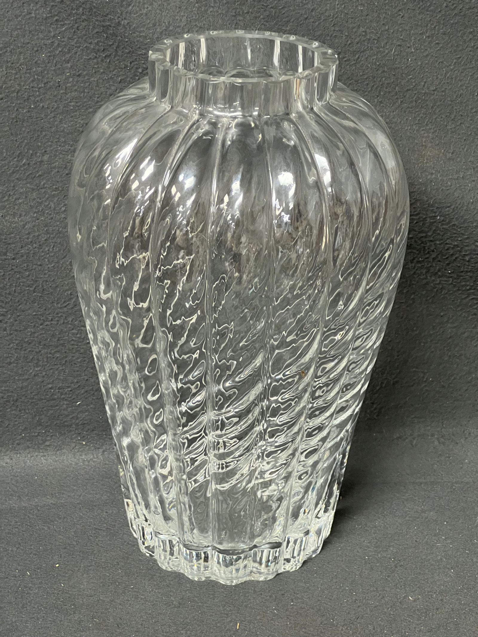Tiffany & Co ''Oriental'' Crystal Vase 13.5''T - Swirl Design (1 of 3)
