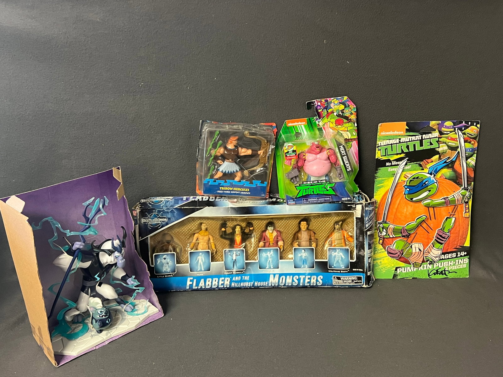 Mutant Ninja Turtles Kevin Eastman Signed Item,More- Kevin Eastman Signed Pumpkin Push Pins, Sealed: Mutant Ninja Turtles Kevin Eastman Signed Item,More- Kevin Eastman Signed Pumpkin Push Pins, Sealed Meat Sweats Figure, Flabber Hillhurst House Monsters in Box