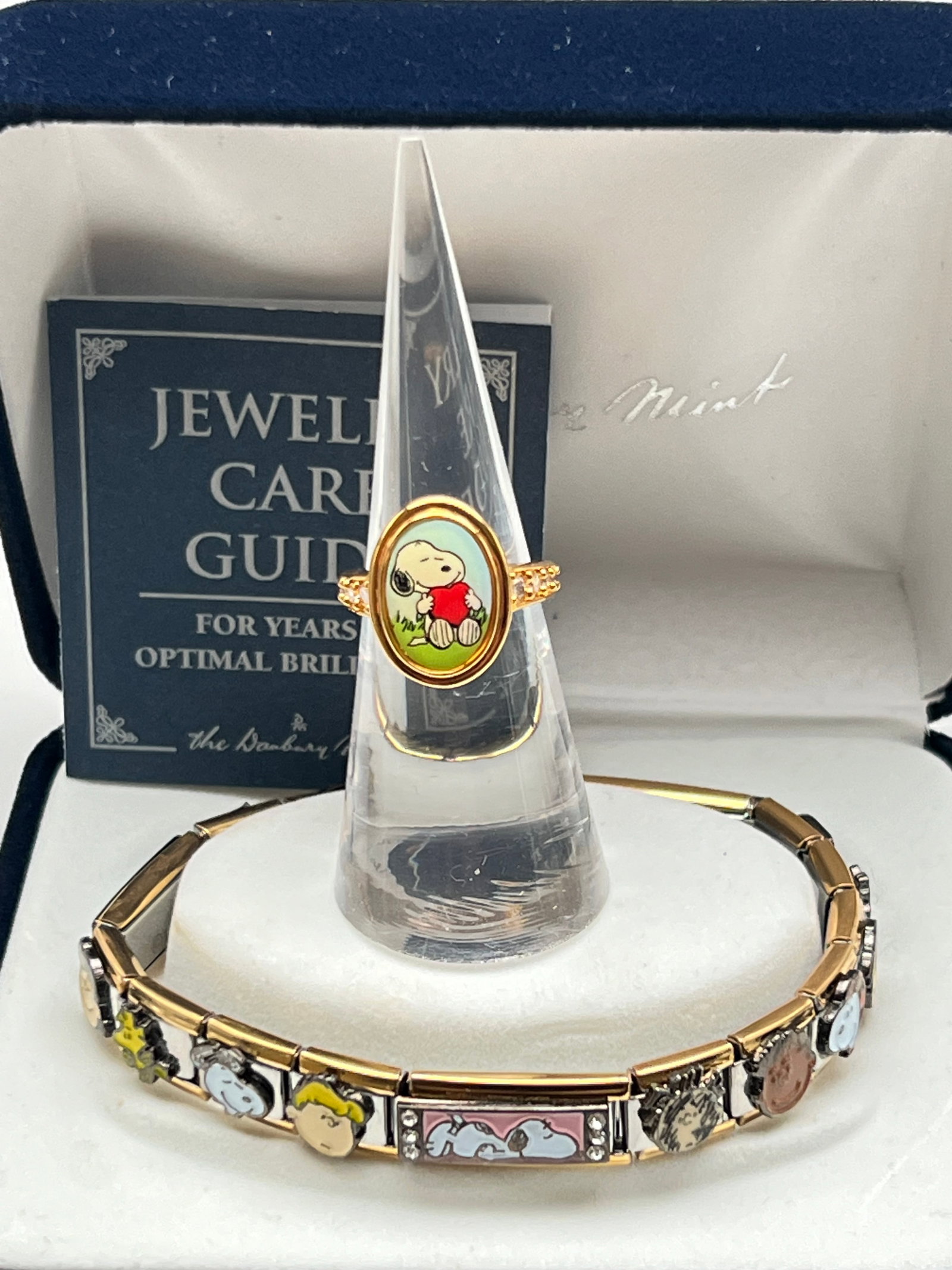 Danbury Mint Snoopy Ring + Peanuts Bracelet - Like New w/ Original Bracelet Box: Danbury Mint Snoopy Ring + Peanuts Bracelet - Like New w/ Original Bracelet Box