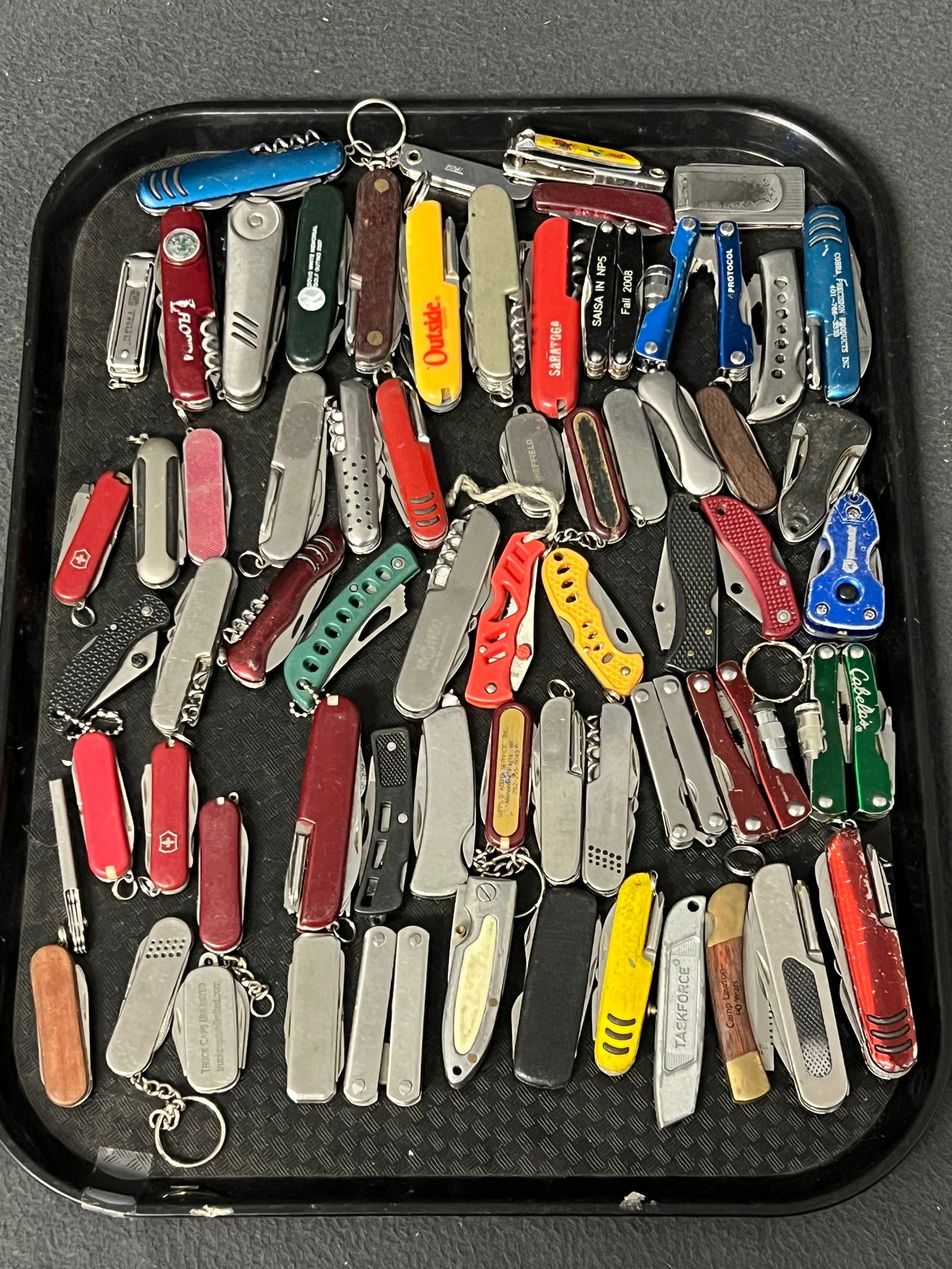 (60)Asst Vintage Pocket Knives, MultiTools- Various Brands / Styles / Condition (1 of 5)