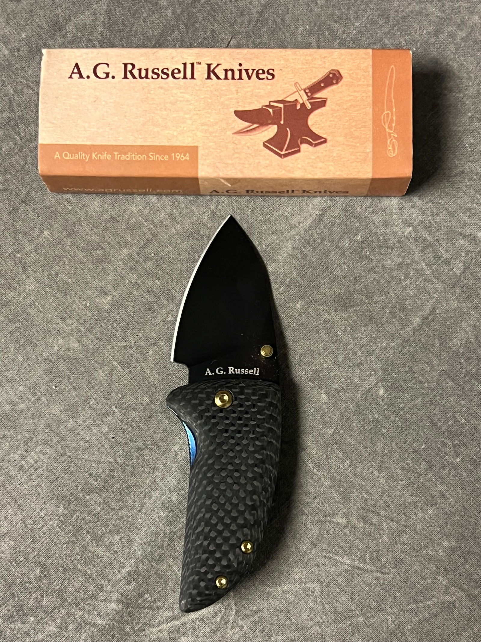 A.G. Russell D2 Doodle Bug Knife w/ Box - Like New (1 of 3)