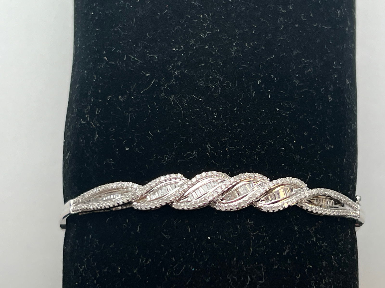 Diamond Sterling Silver Bracelet - Pebble Beach / Carmel Estate - Approx. 1.5 - 2.0 Cts. Diamonds (1 of 4)