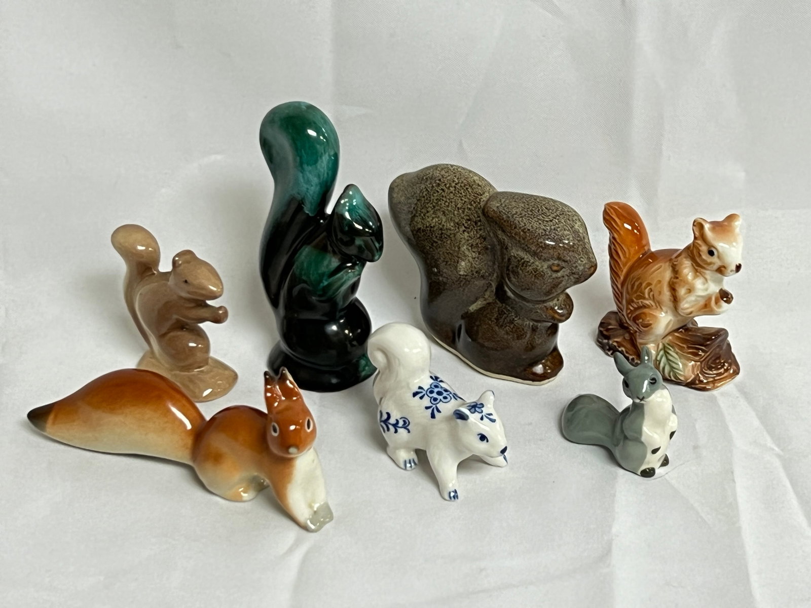 (7)Asst Squirrel Figures- Blue Mountain Pottery,More - Blue Mtn Pottery Green / Black 3.5'': (7)Asst Squirrel Figures- Blue Mountain Pottery,More - Blue Mtn Pottery Green / Black 3.5'' Squirrel, USSR + More