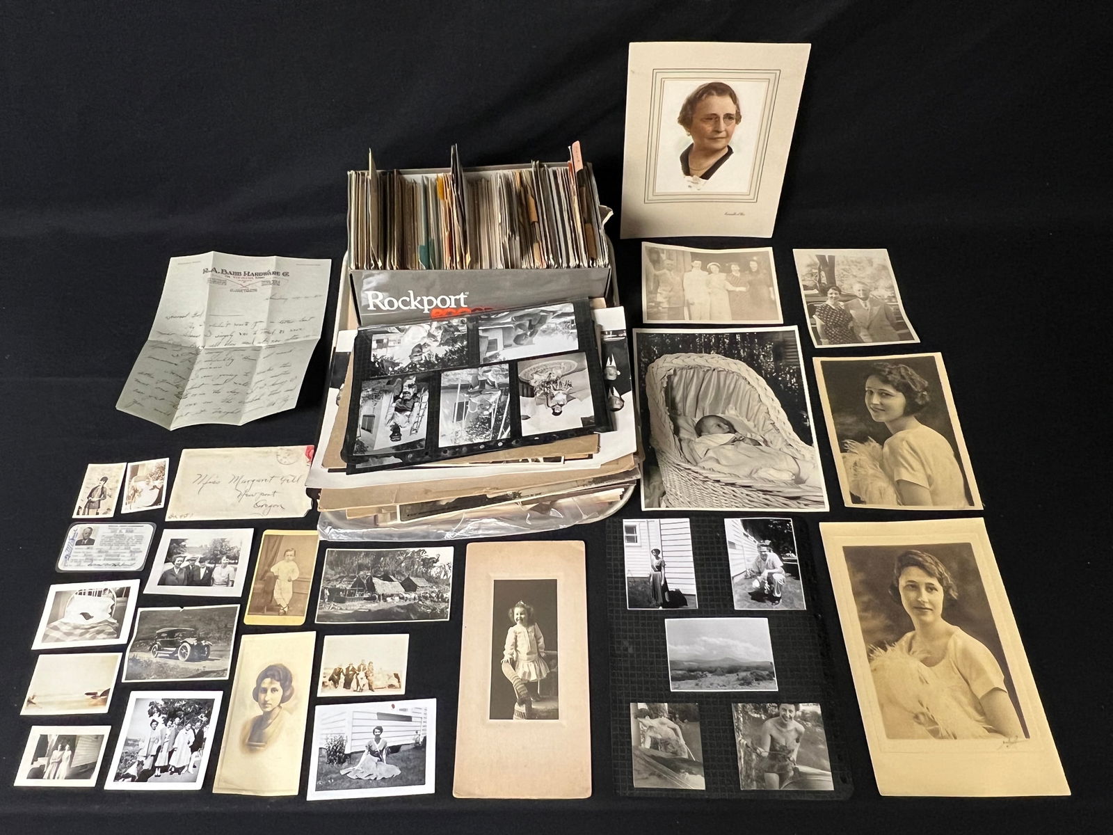 Antique / Vintage Postcards & Photos - Yosemite, Yellowstone, Figi, China, Hotels, Picture Postcards (1 of 12)