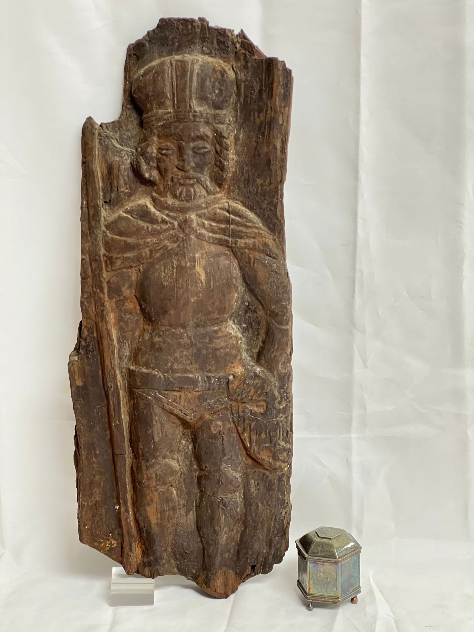 Atq Religious Wooden Saint + MMA Plated Box - MMA Silverplated Religious Trinket Box + Atq Wooden (1 of 15)