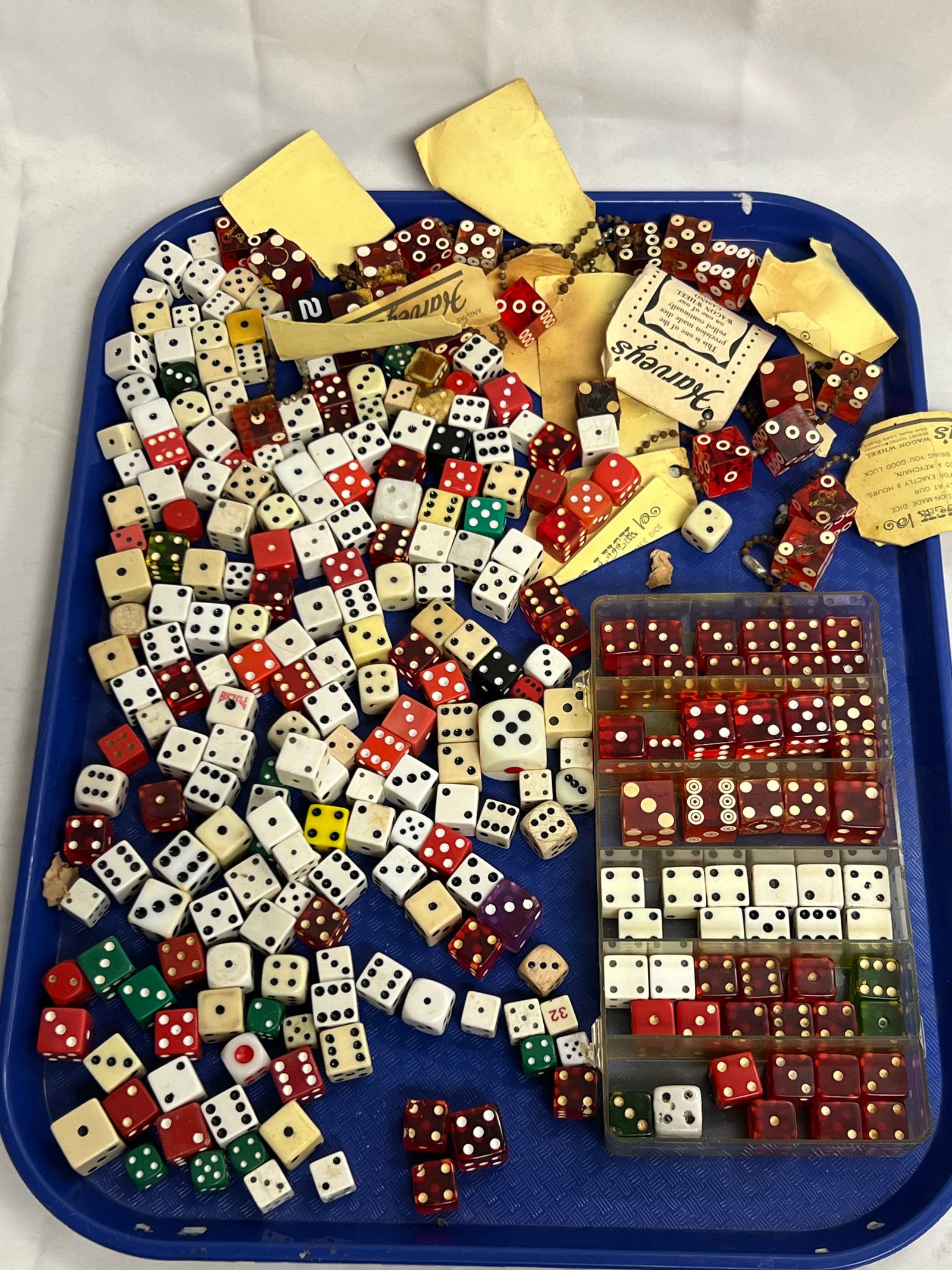 200+ Asst Vintage Dice, Casino Key Chain Die (1 of 7)