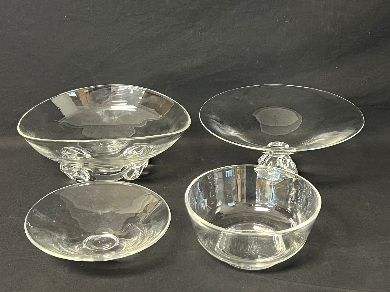 (4)Signed Steuben Bowls, Center Pieces - Pedestal 10.75'' x 5'' , Ribbon Bow Design Bottom Bowl (1 of 7)
