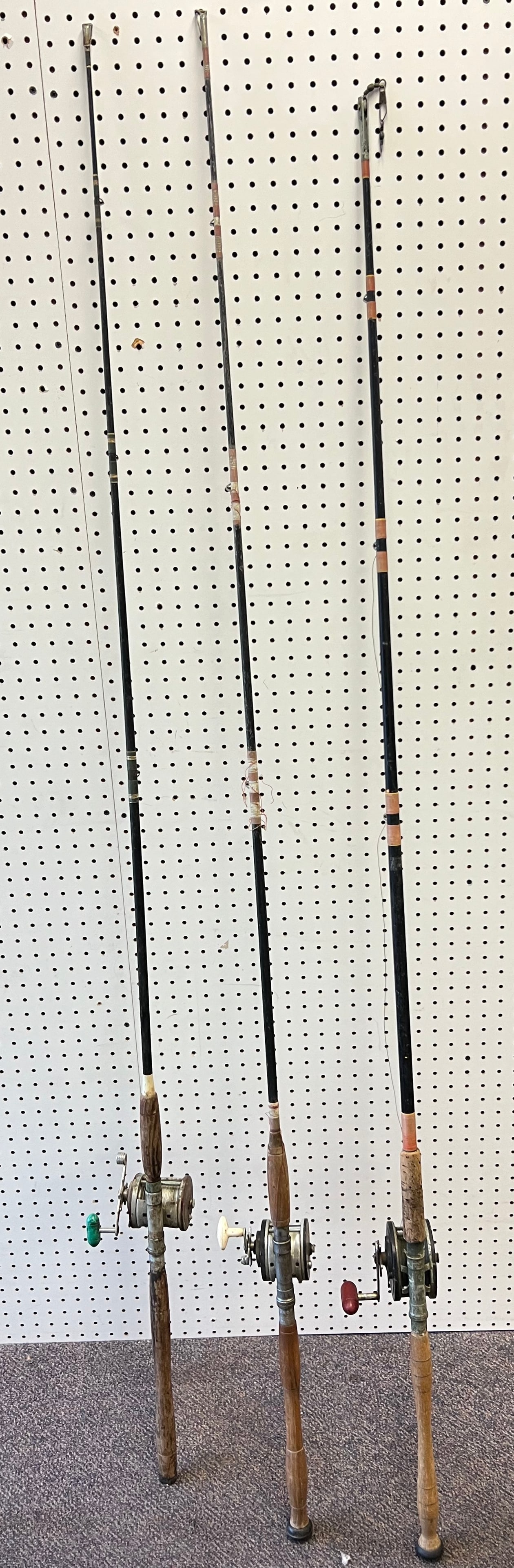 (3)Vtg Fishing Poles w/ Reels From Wharf House - Capitola Wharf House Restaurant: (3)Vtg Fishing Poles w/ Reels From Wharf House - Capitola Wharf House Restaurant