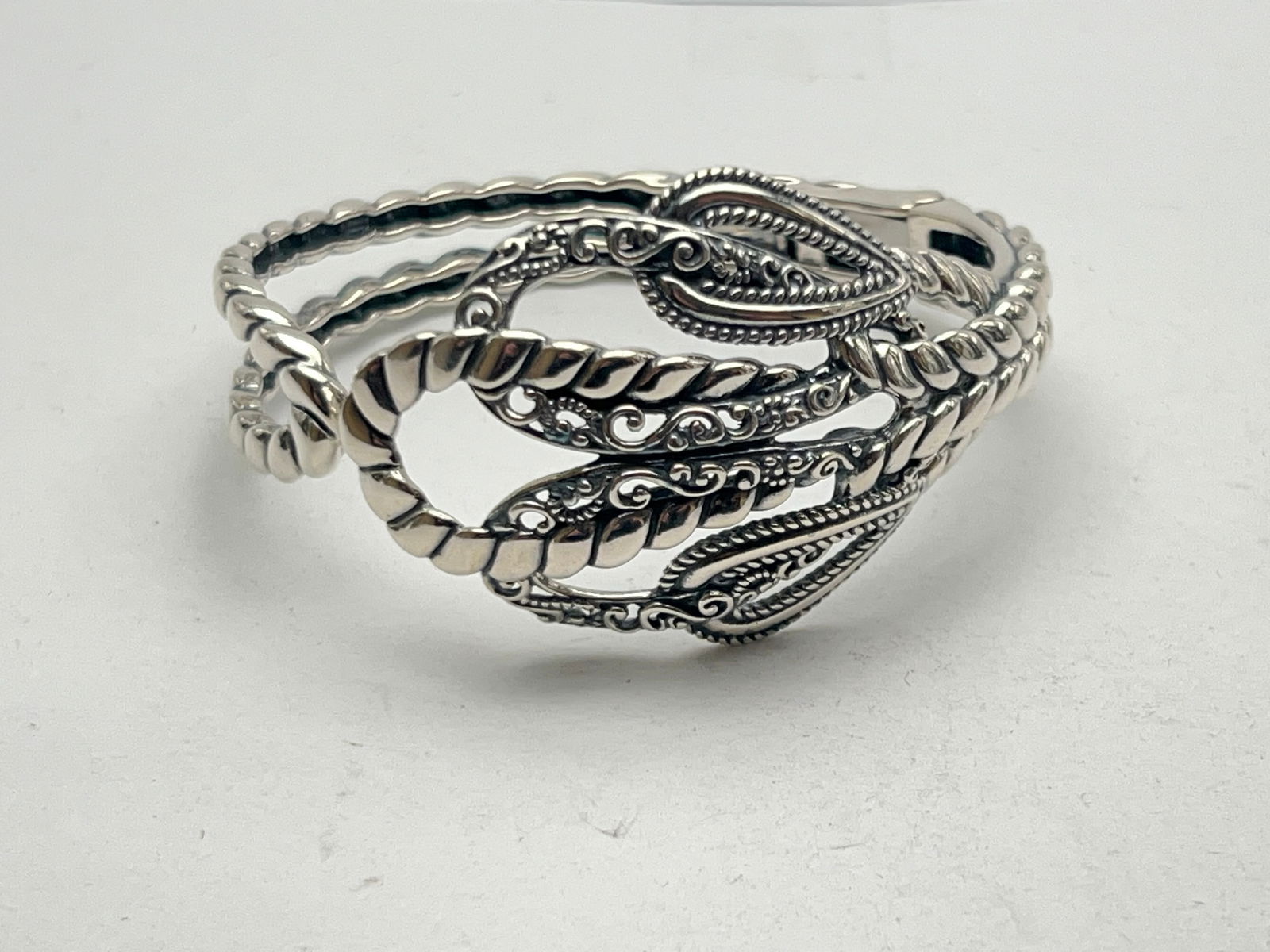 Carolyn Pollack Sterling Hinged Bracelet - Original Box (1 of 5)