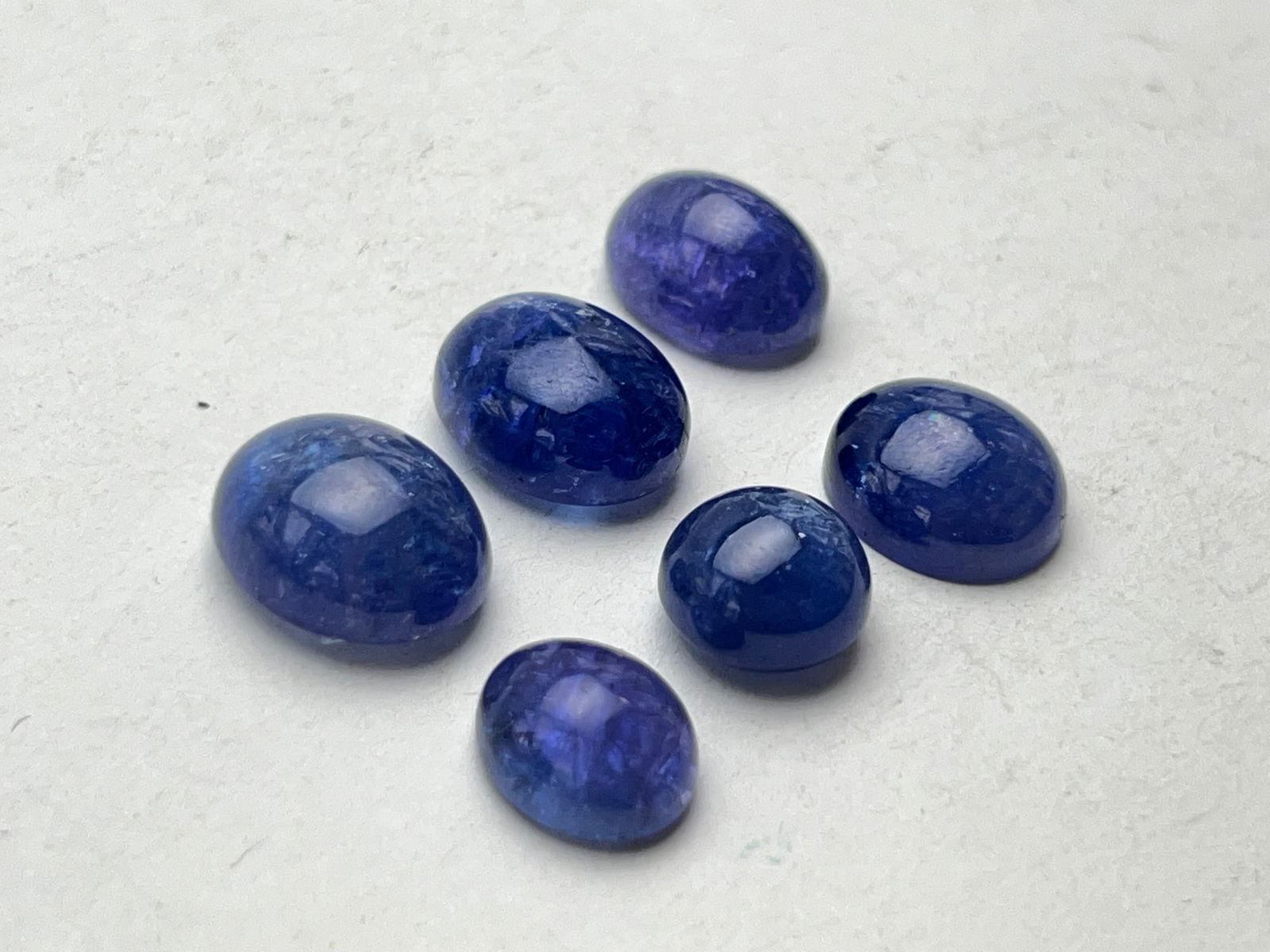 (6)Natural Tanzanite Gemstones - 66cts TW - Cabochon Cut (1 of 2)