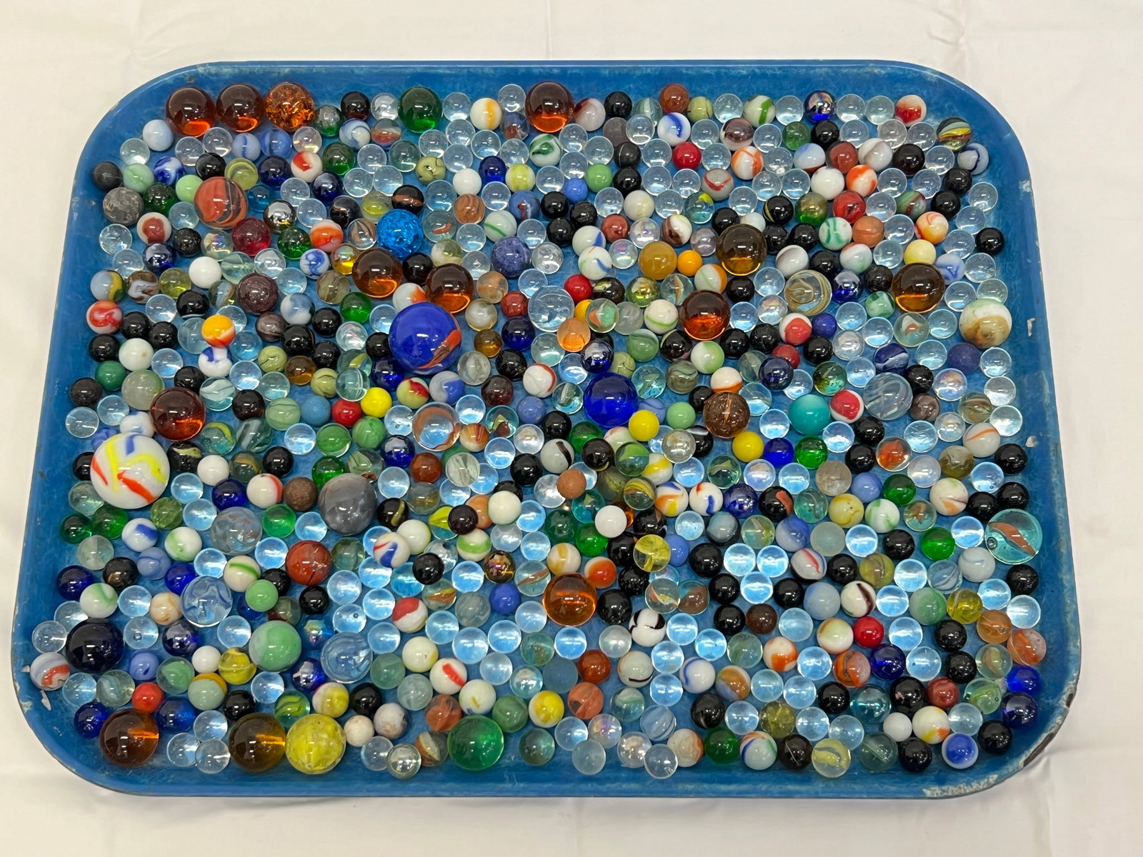 550+ Asst Vintage Marbles - Various Sizes / Styles (1 of 5)